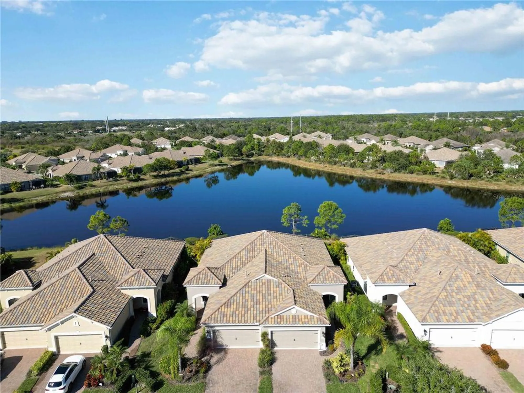 Property Slideshow image 55 of 70 | 21625 avon park ct, Venice, FL, 34293