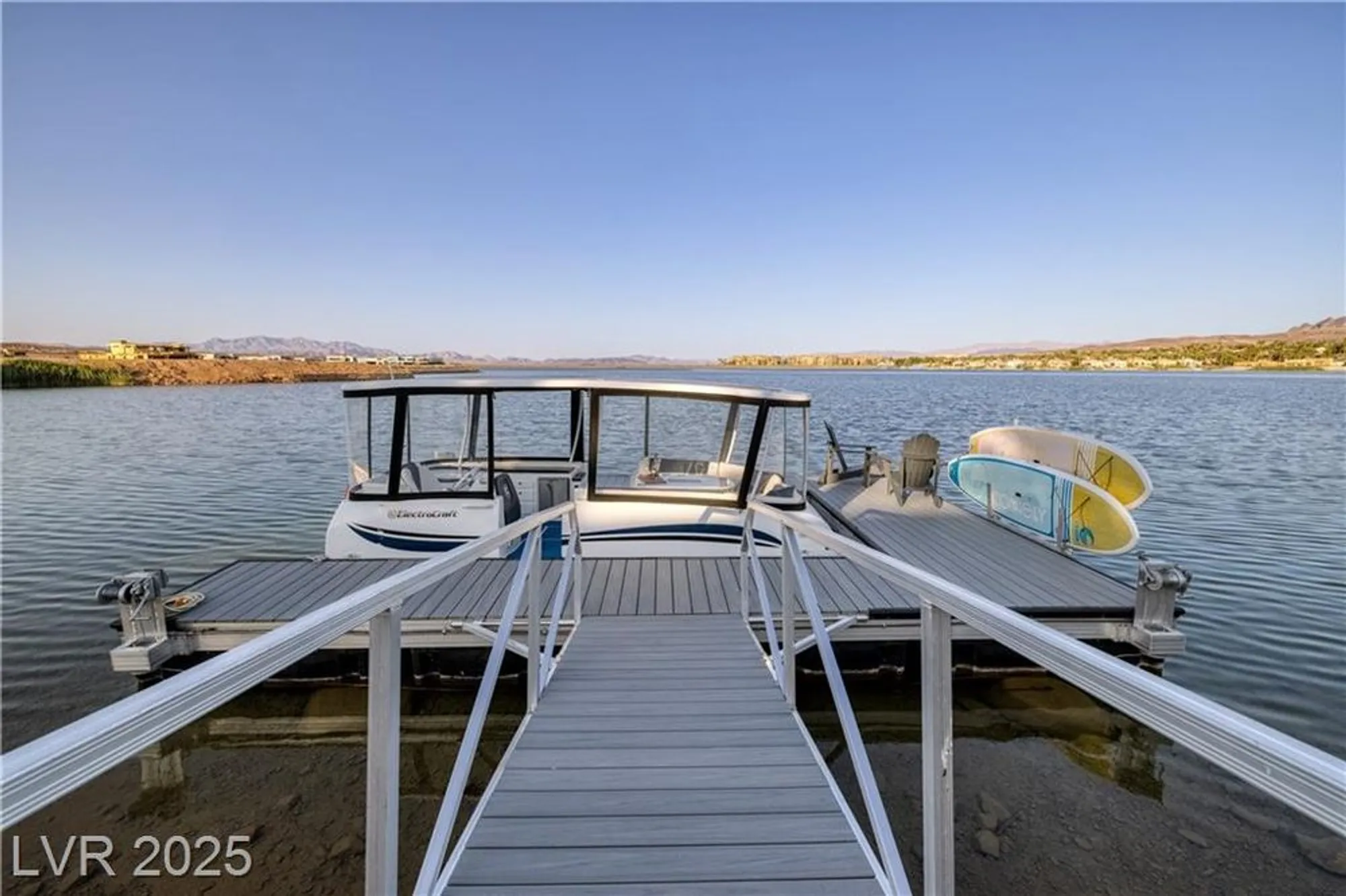 Property Slideshow image 16 of 32 | 10 sunrise beach cir, Henderson, NV, 89011
