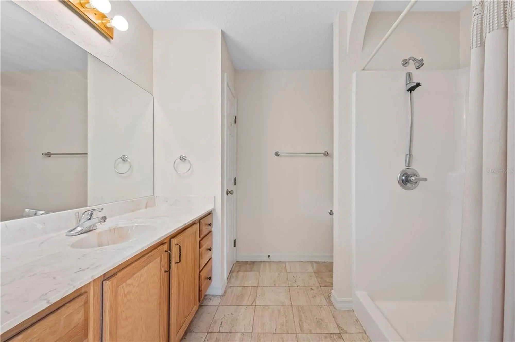 Property Slideshow image 27 of 49 | 11094 se 173rd ln, Summerfield, FL, 34491