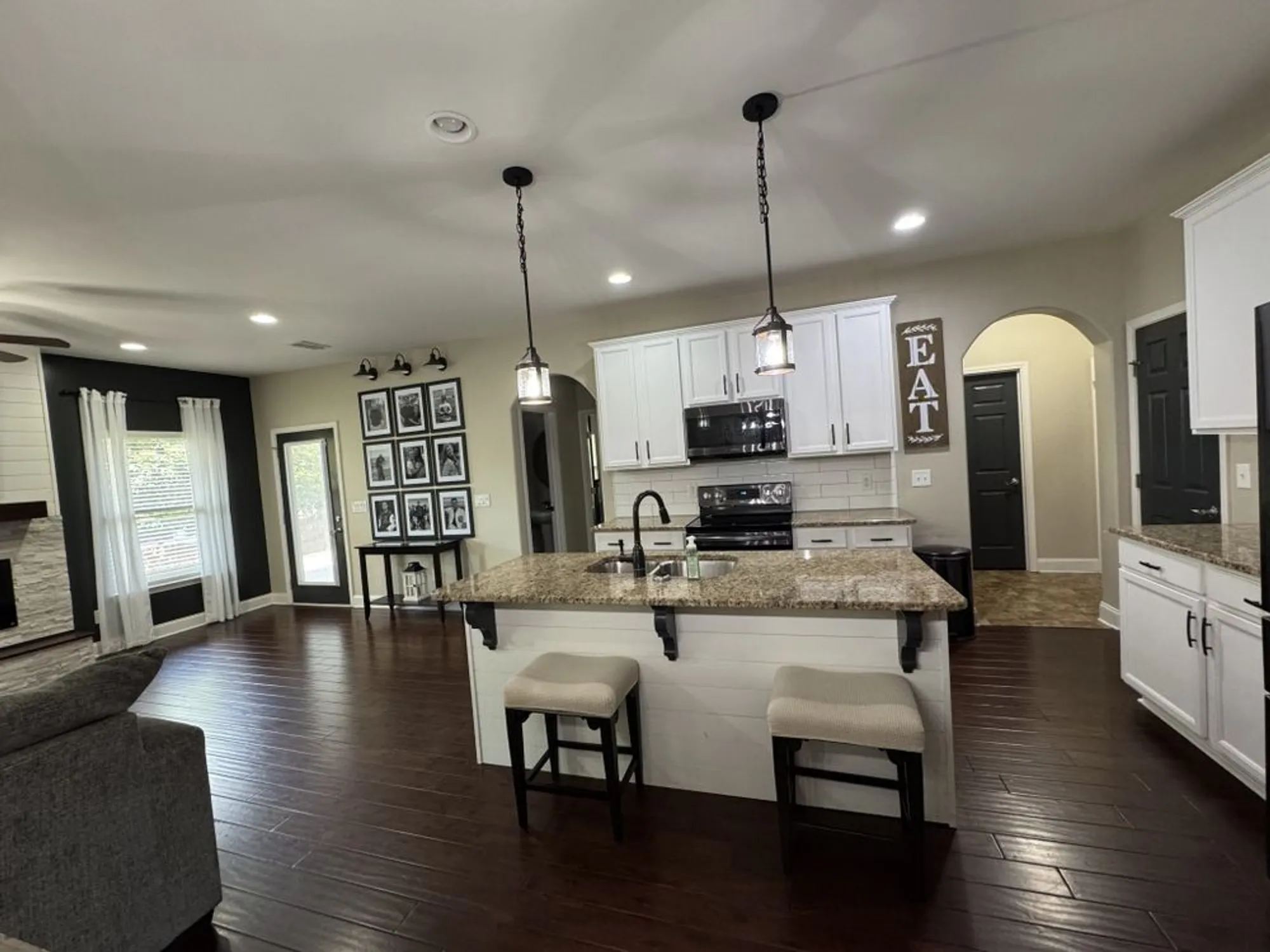 Property Slideshow image 10 of 39 | 609 saddlestone dr, Lebanon, TN, 37090