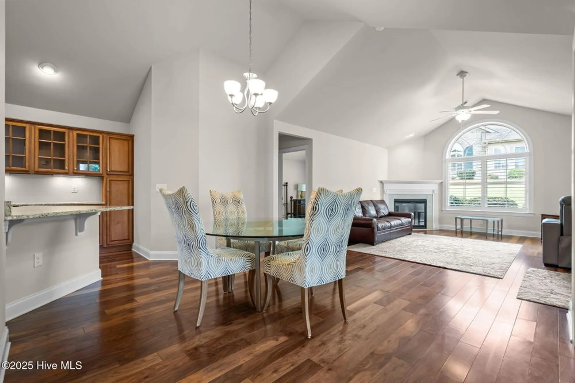 Property Slideshow image 14 of 34 | 105 e chelsea ct, Southern Pines, NC, 28387