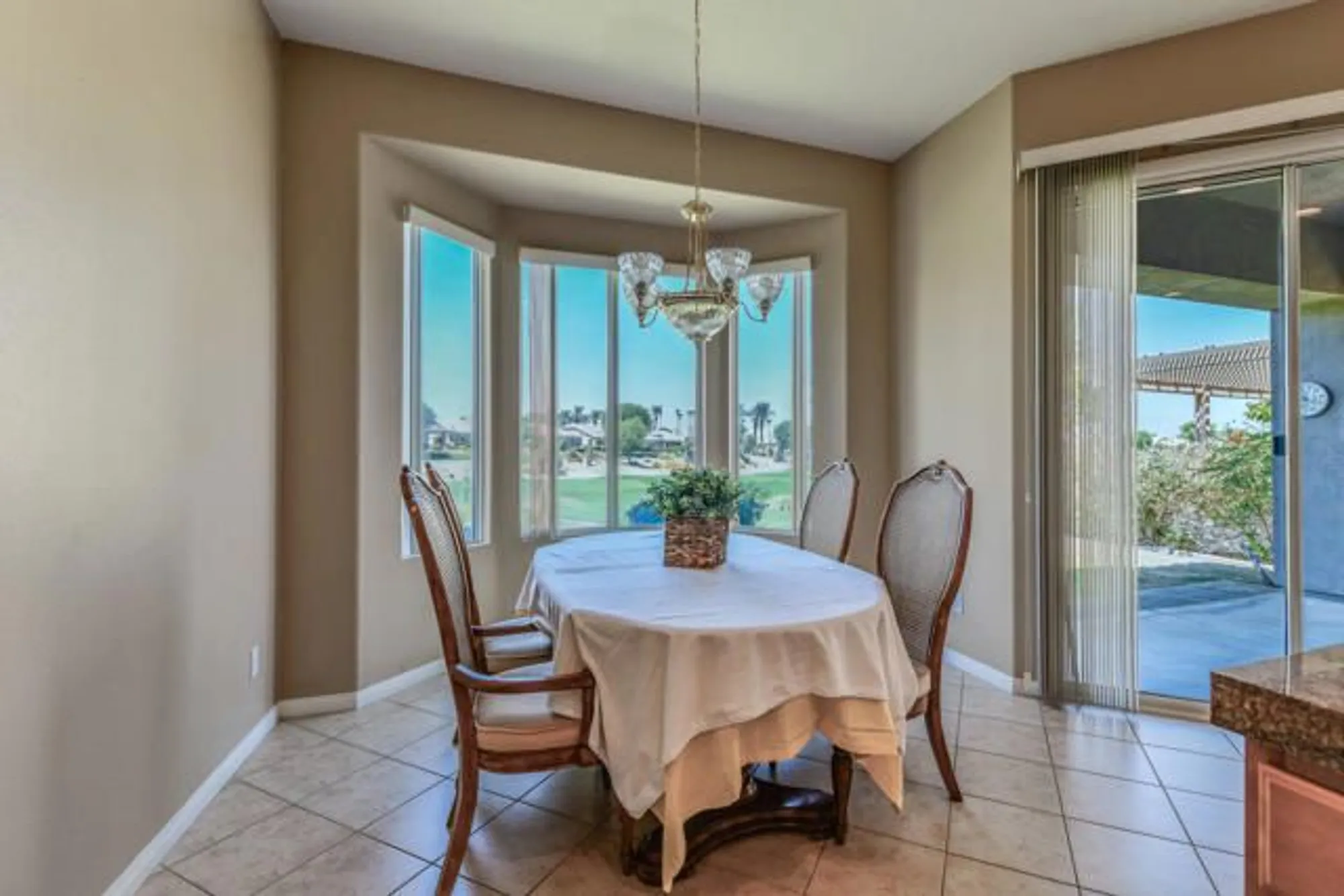 Property Slideshow image 13 of 29 | 80538 knightswood rd, Indio, CA, 92201