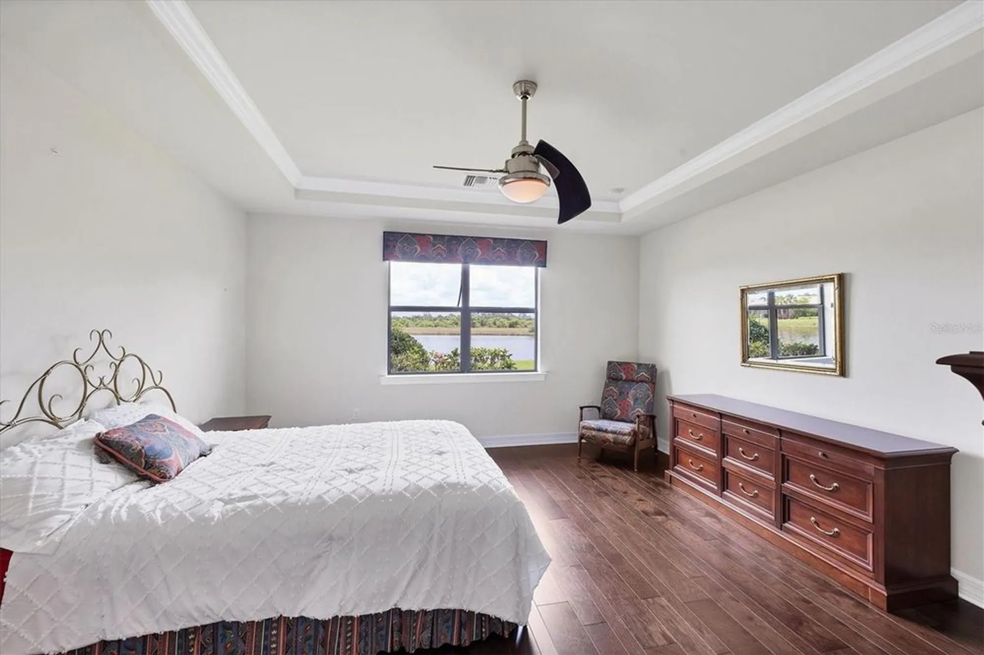 Property Slideshow image 21 of 54 | 5923 snowy egret dr, Sarasota, FL, 34238