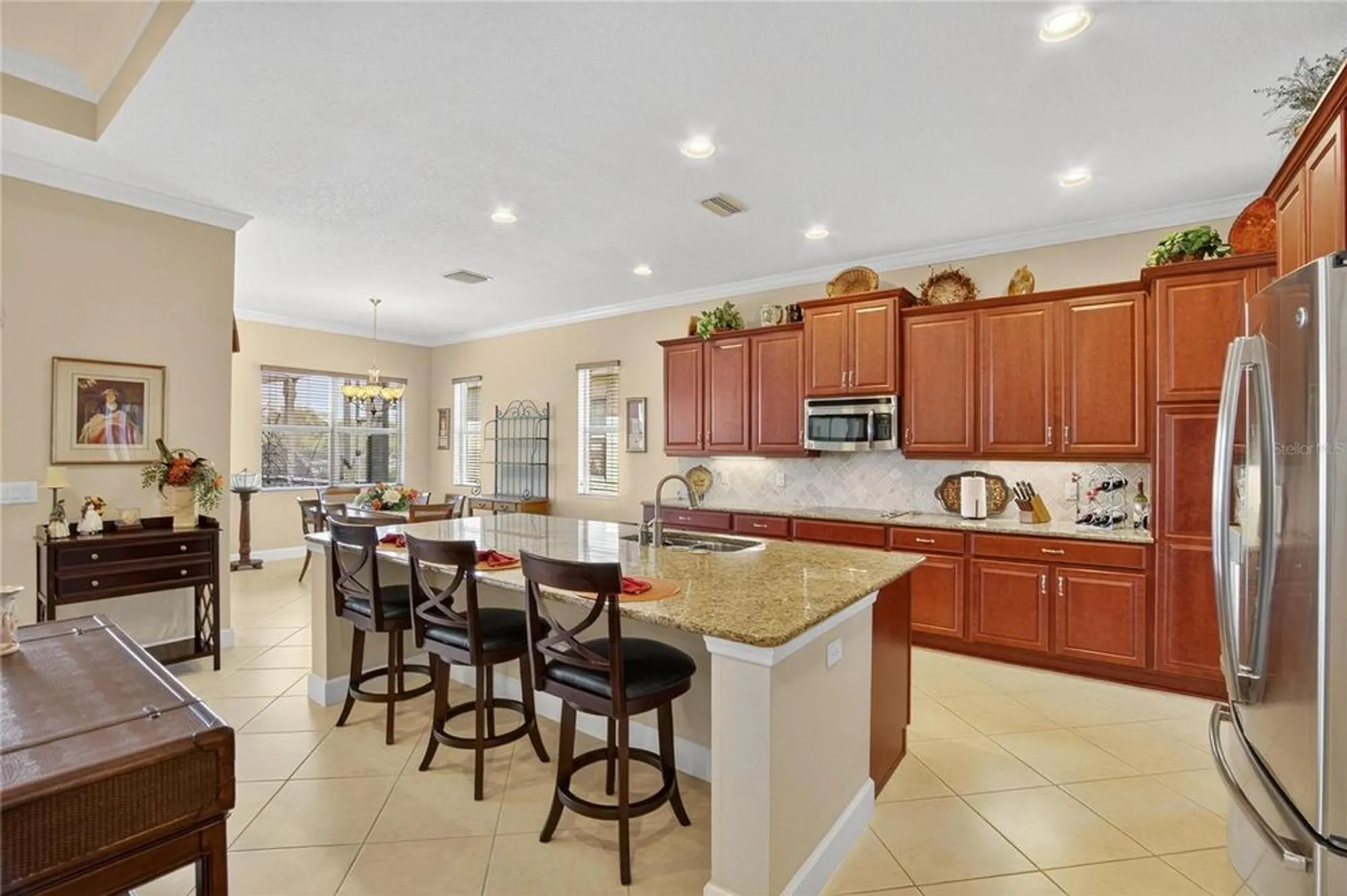 Property Slideshow image 16 of 88 | 1616 emerald dunes dr, Sun City Center, FL, 33573