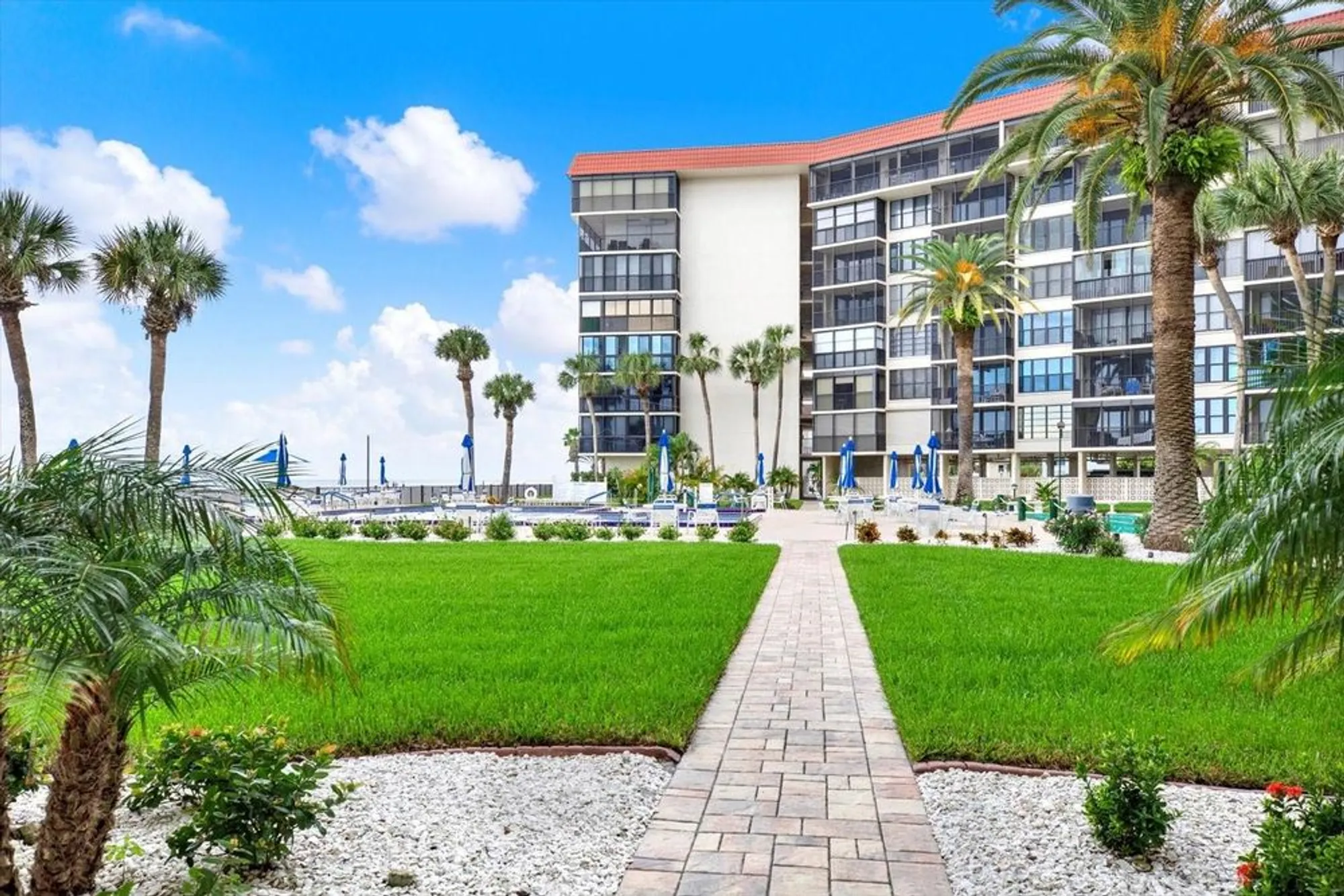 Property Slideshow image 27 of 40 | 18304 gulf blvd 219, Redington Shores, FL, 33708