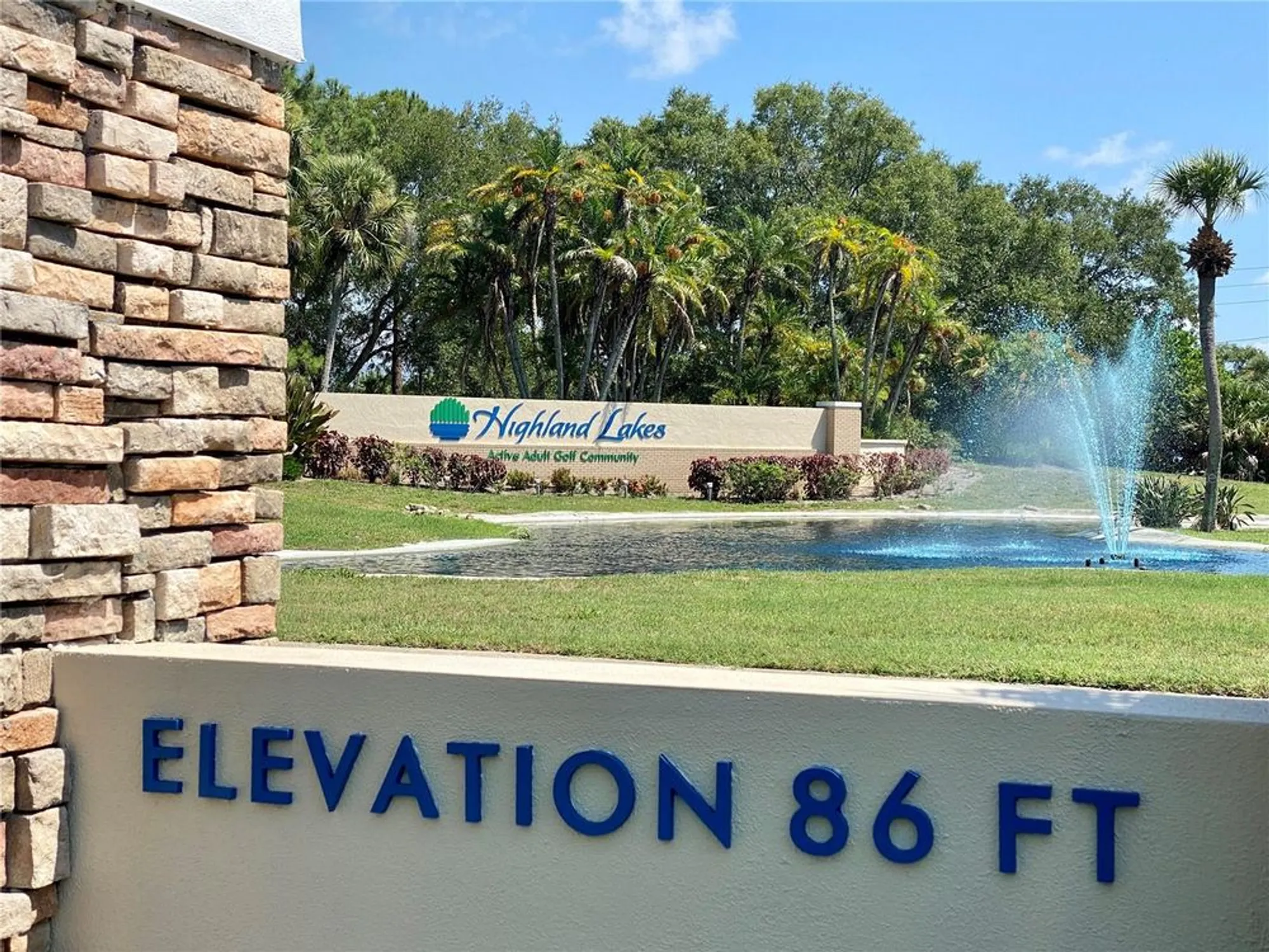 Property Slideshow image 48 of 91 | 1065 tartan dr c, Palm Harbor, FL, 34684