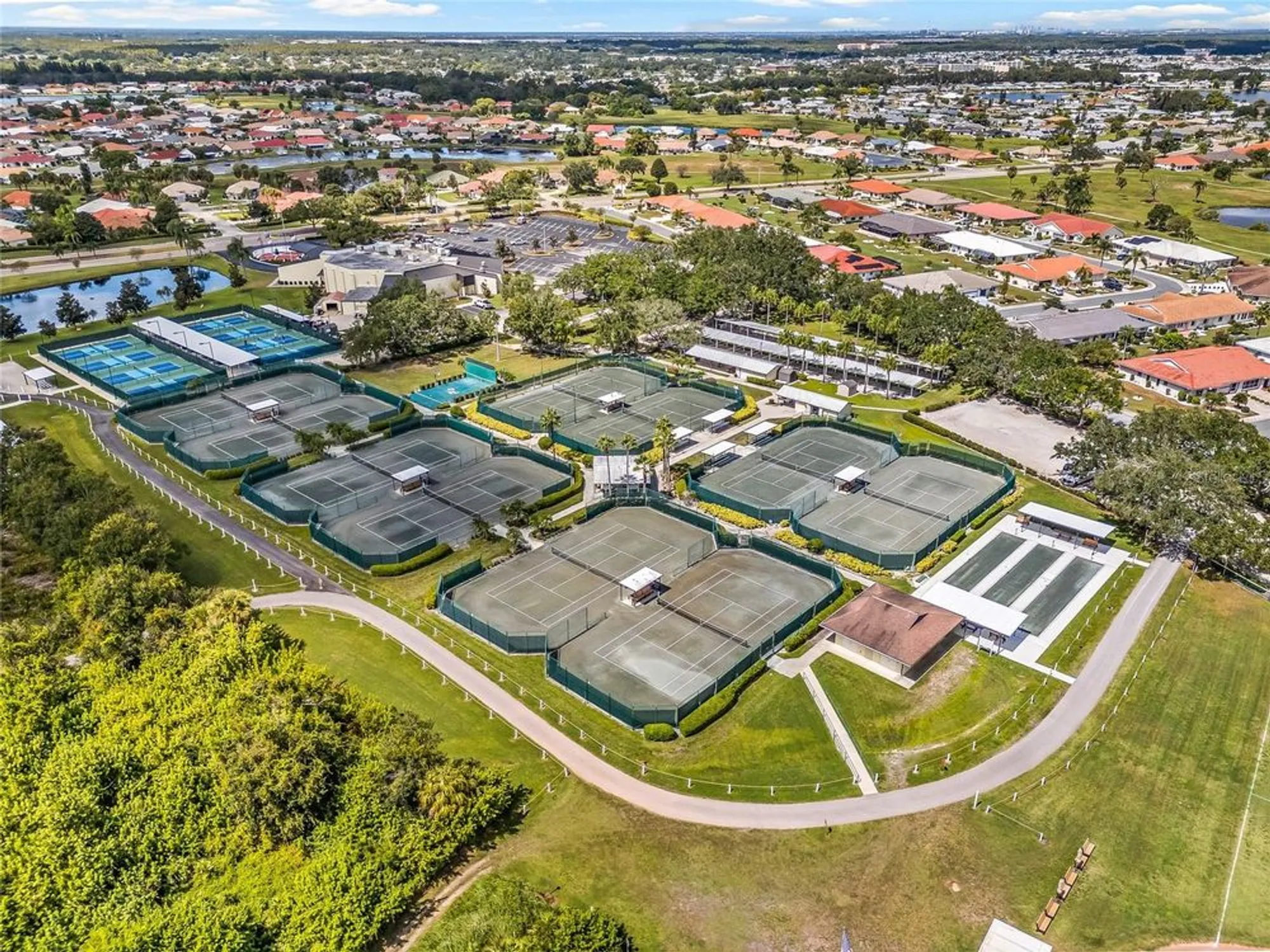 Property Slideshow image 51 of 52 | 1803 pacific dunes dr, Sun City Center, FL, 33573