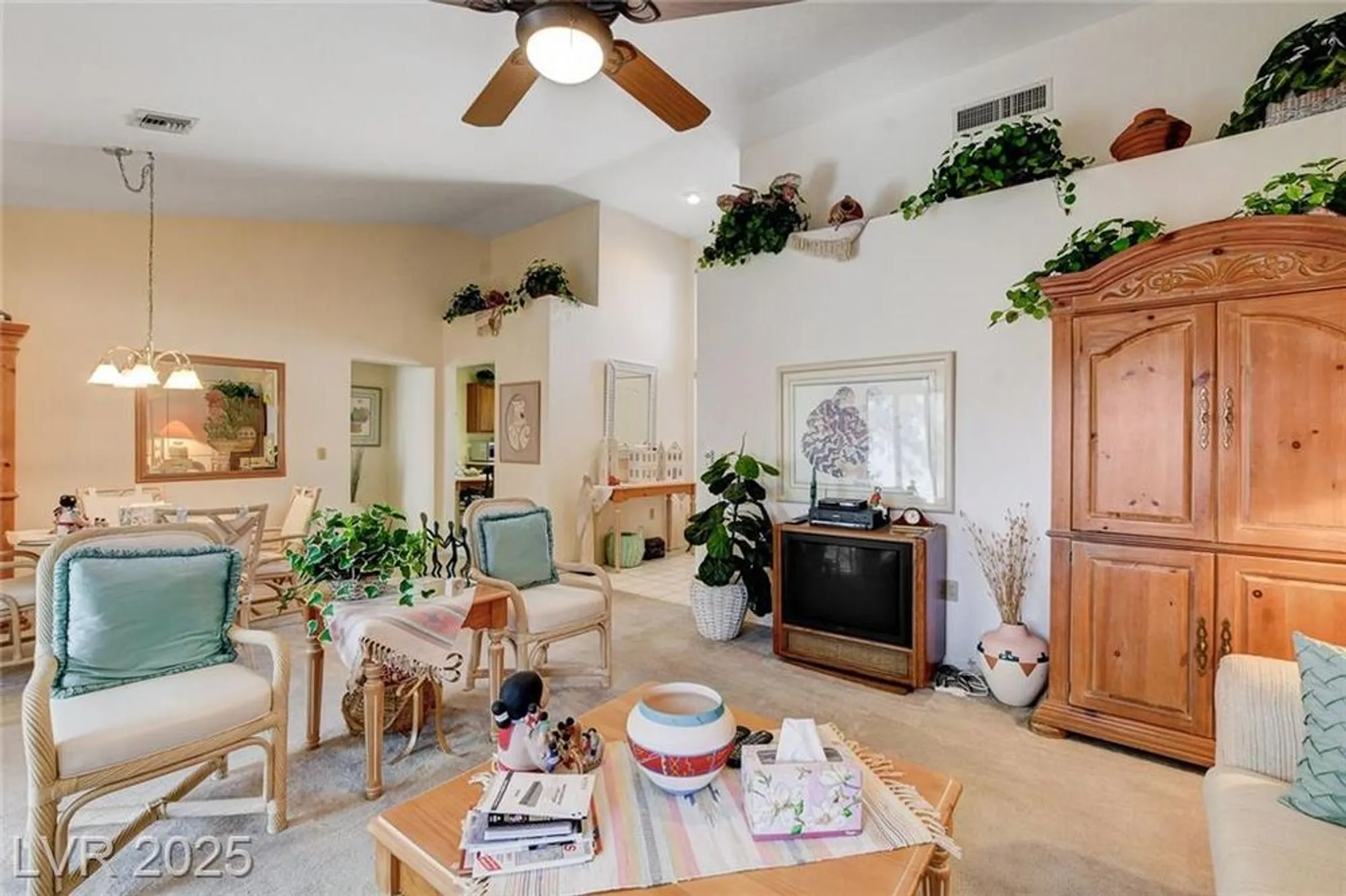 Property Slideshow image 8 of 33 | 9053 gemstone dr, Las Vegas, NV, 89134