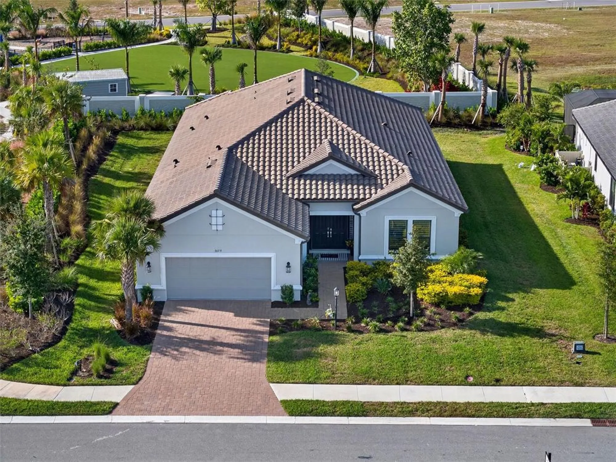 Property Slideshow image 6 of 100 | 3679 santa caterina blvd, Bradenton, FL, 34211