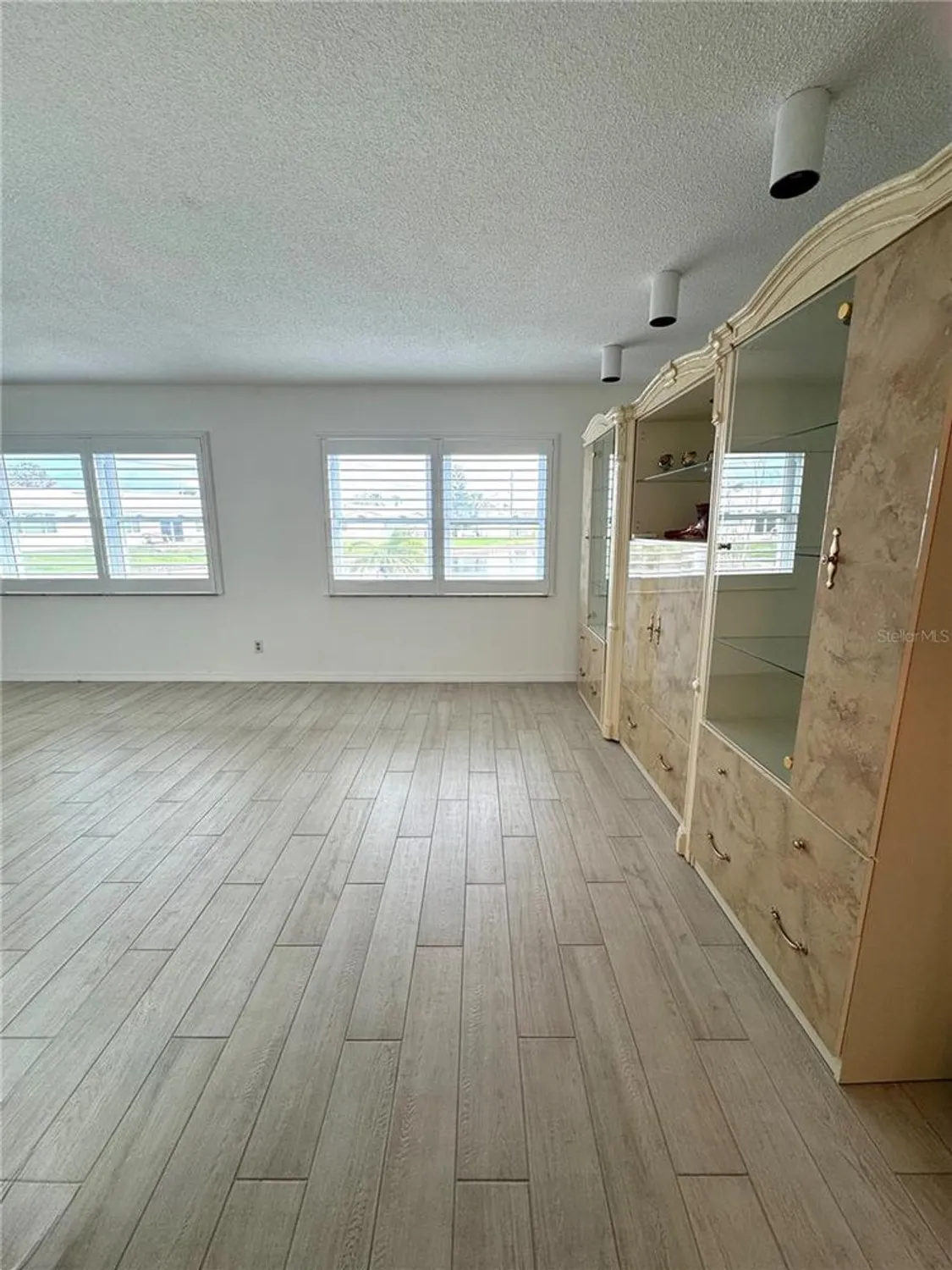 Property Slideshow image 34 of 56 | 10063 40th st n # 3, Pinellas Park, FL, 33782