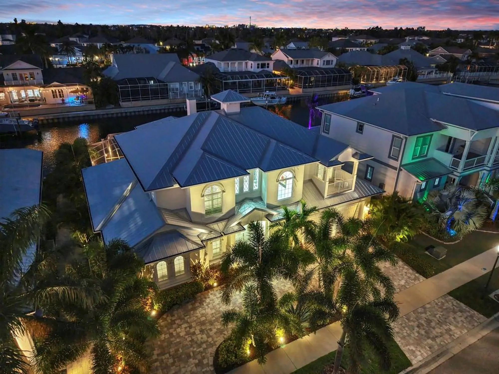 Property Slideshow image 88 of 100 | 701 pinckney dr, Apollo Beach, FL, 33572