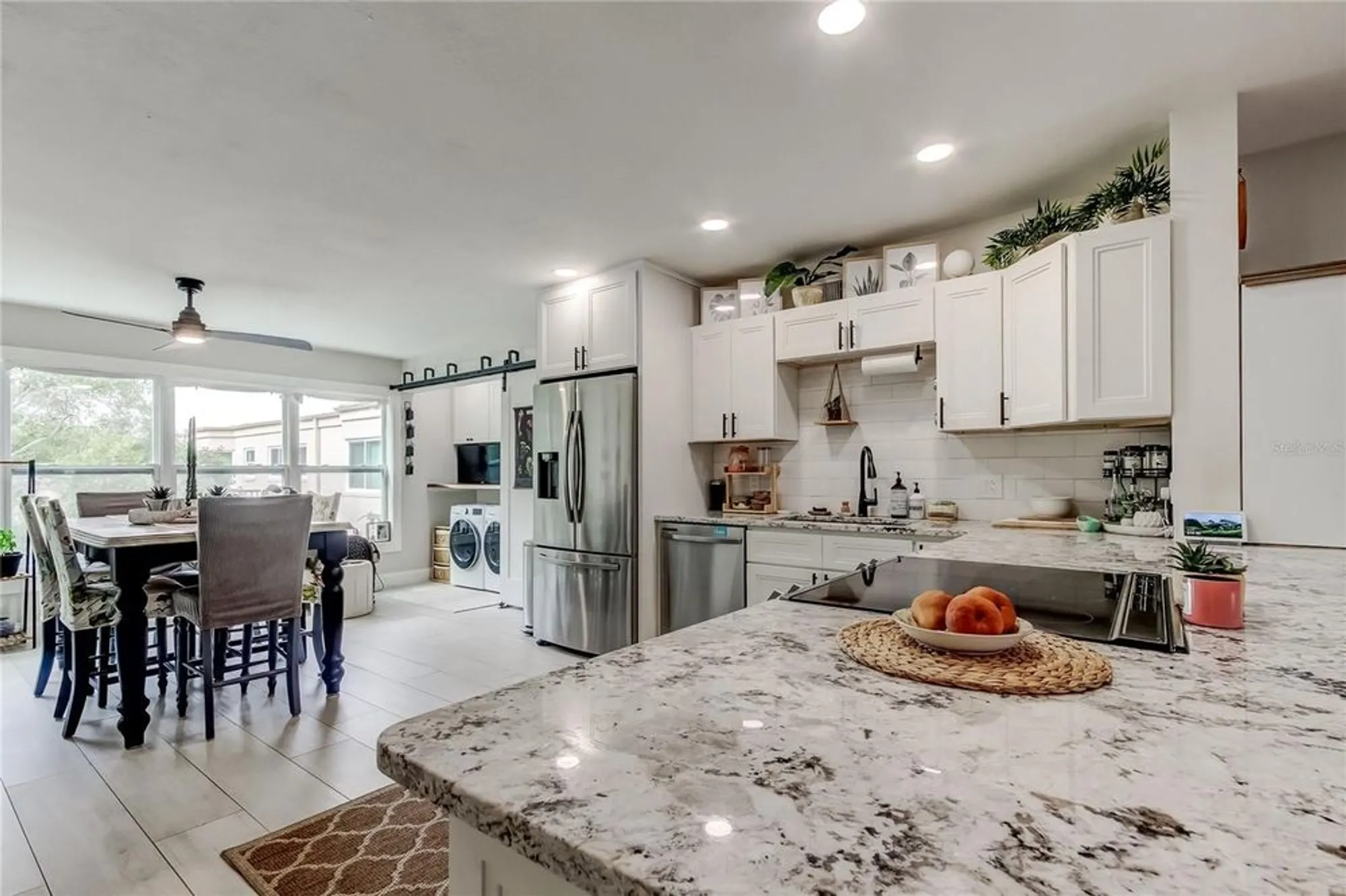 Property Slideshow image 9 of 66 | 2170 americus blvd 64, Clearwater, FL, 33763