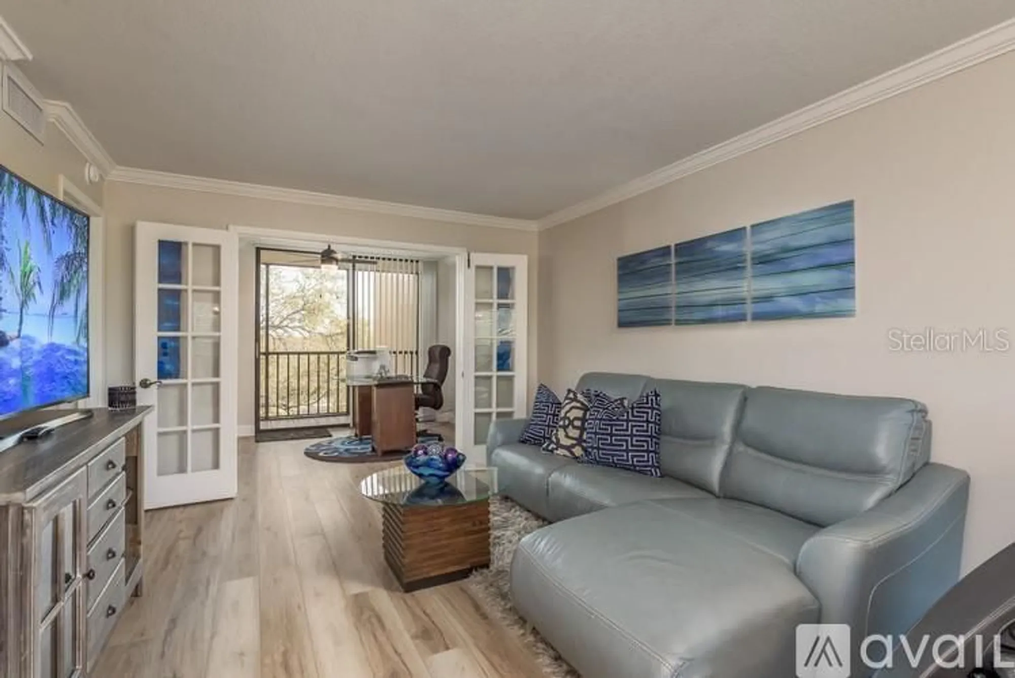 Property Slideshow image 8 of 22 | 3062 eastland blvd unit 407, Clearwater, FL, 33761