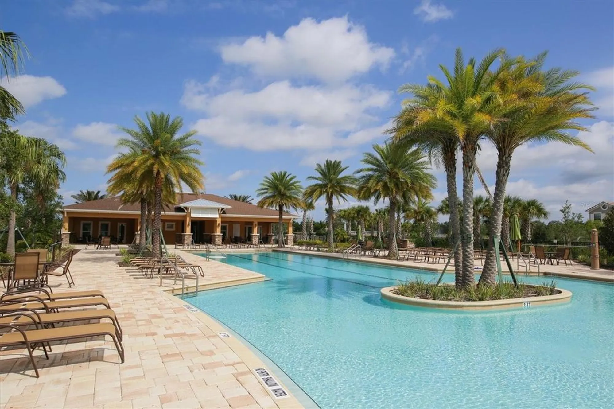 Property Slideshow image 38 of 50 | 11925 brookside dr, Bradenton, FL, 34211