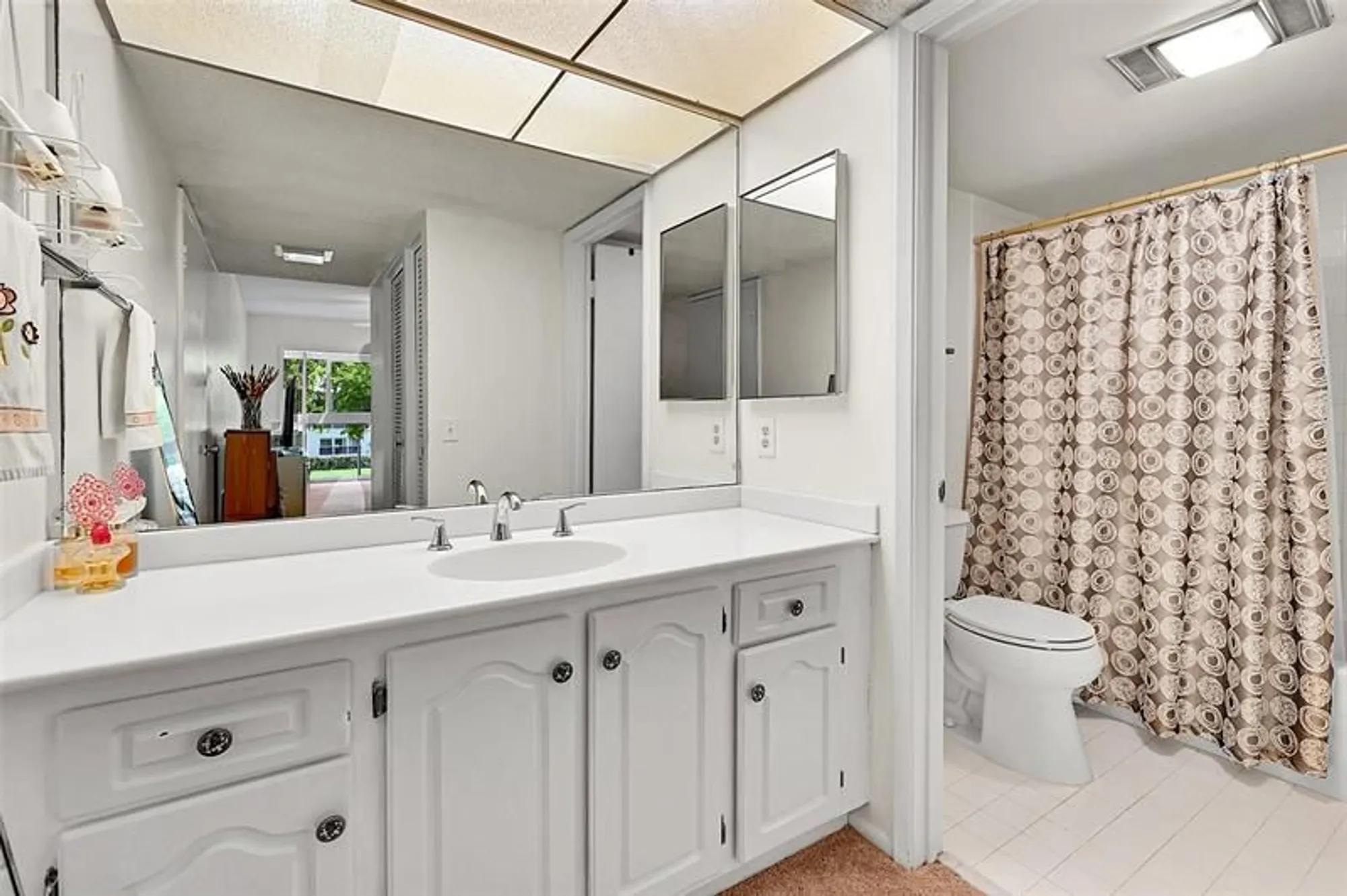 Property Slideshow image 14 of 19 | 1204 bahama bnd d2, Coconut Creek, FL, 33066