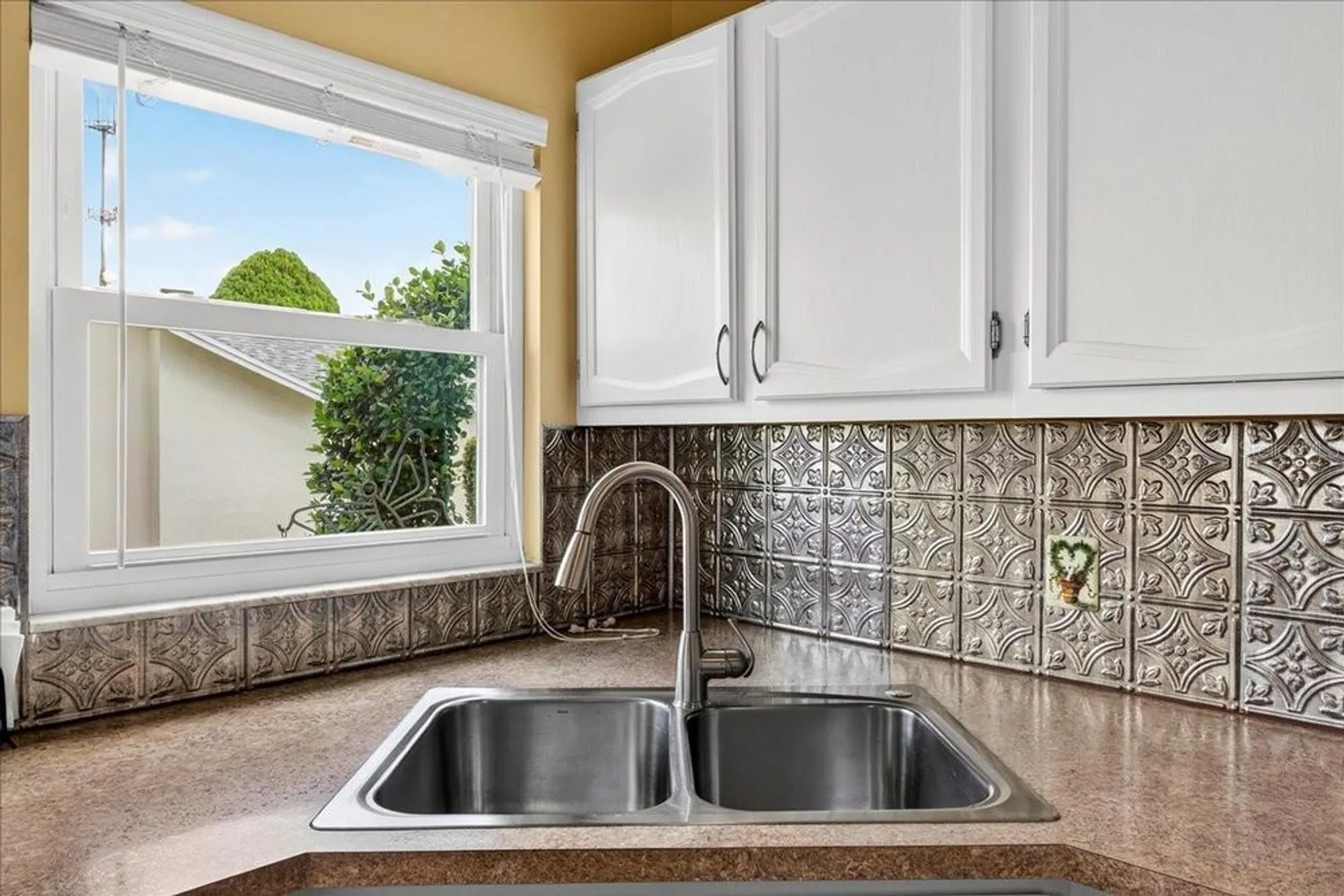Property Slideshow image 12 of 71 | 6381 egret dr apt 25, Lakeland, FL, 33809