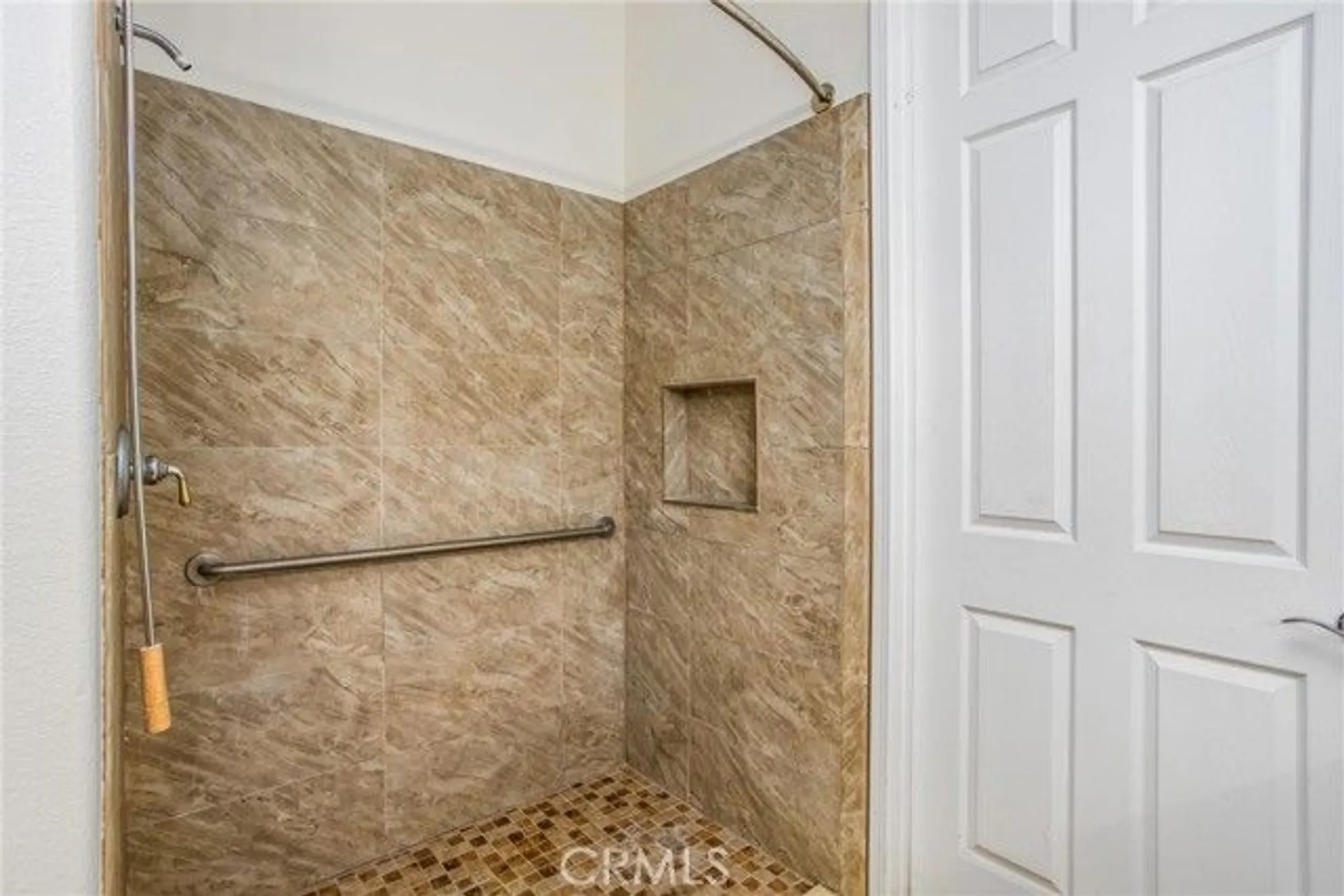 Property Slideshow image 29 of 36 | 967 hidden oaks dr, Beaumont, CA, 92223
