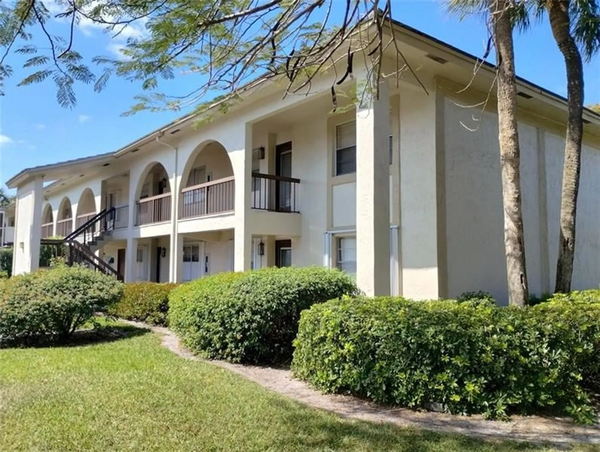 Property Slideshow image 24 of 56 | 2601 nassau bnd e1, Coconut Creek, FL, 33066