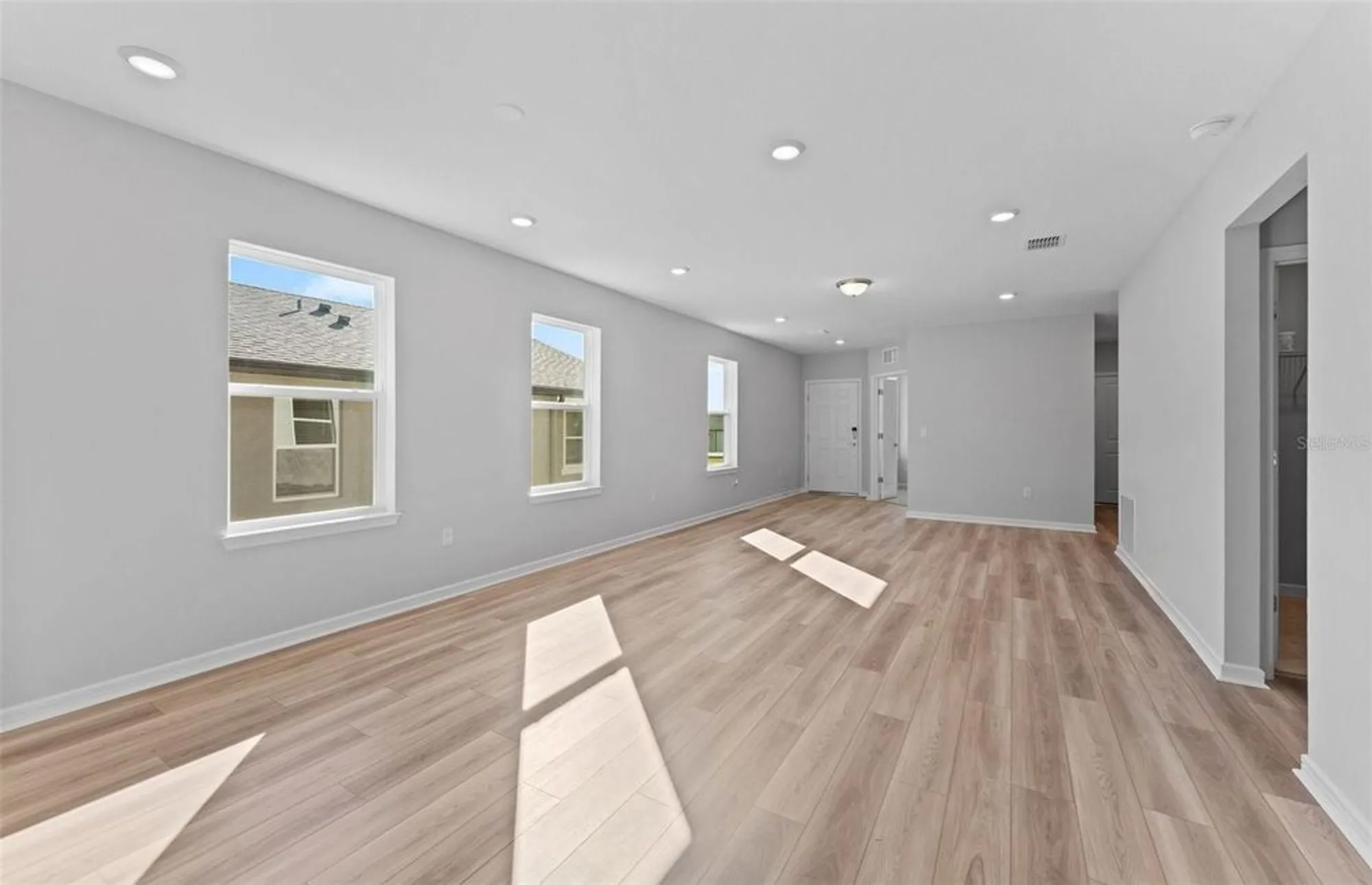 Property Slideshow image 5 of 34 | 5457 sw 82nd ter, Ocala, FL, 34481