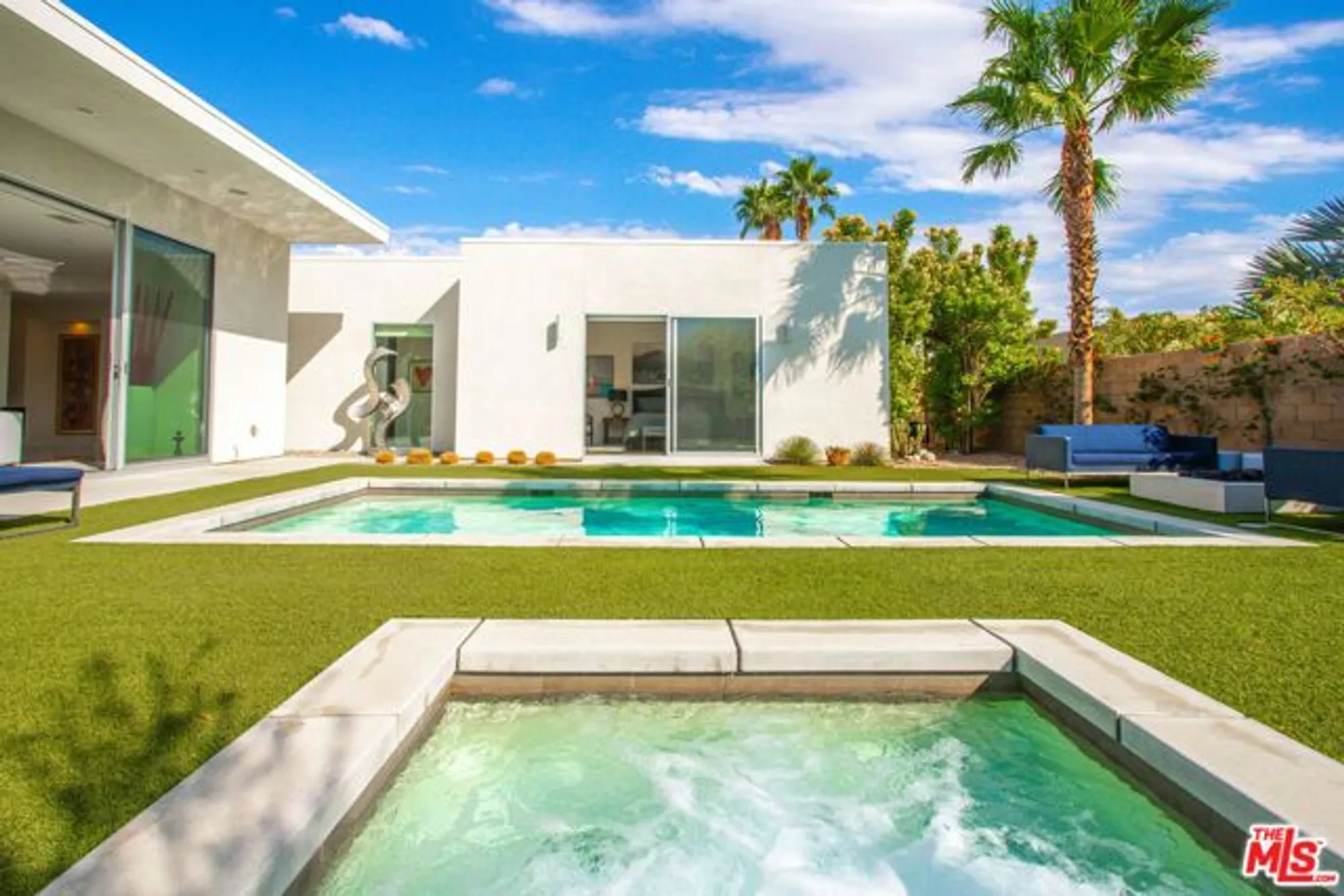 Property Slideshow image 29 of 60 | 4304 vantage ln, Palm Springs, CA, 92262