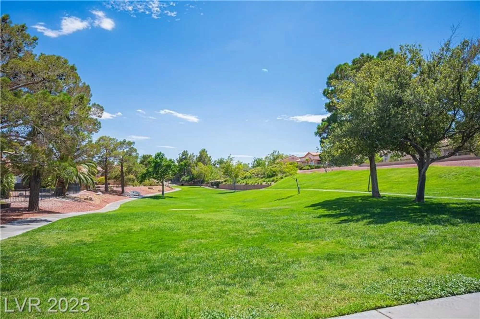 Property Slideshow image 48 of 72 | 2548 tumble brook dr, Las Vegas, NV, 89134