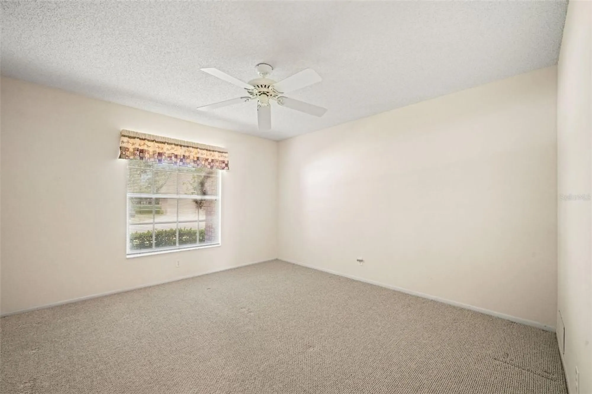 Property Slideshow image 28 of 62 | 3108 appleblossom trl, Spring Hill, FL, 34606