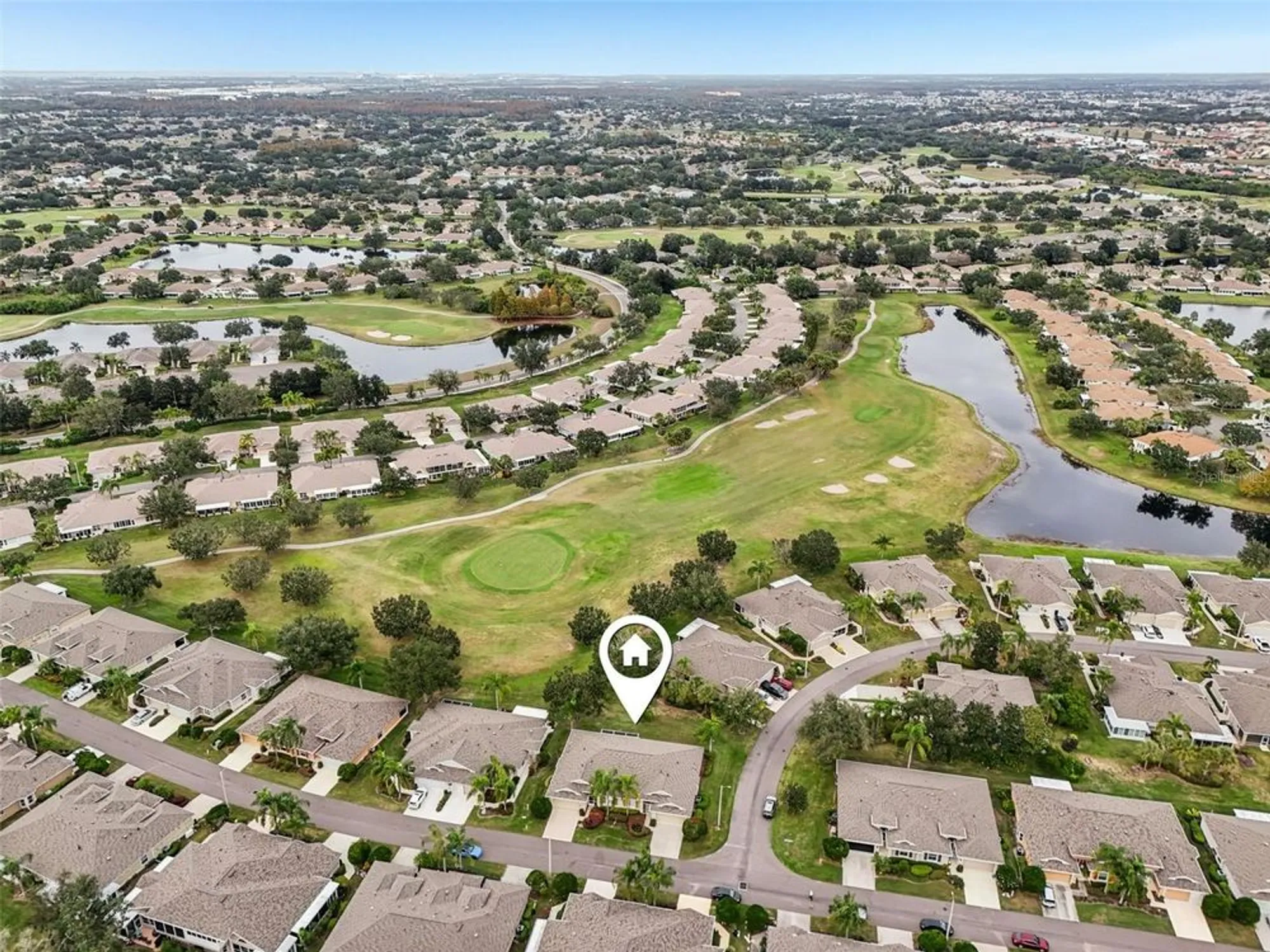 Property Slideshow image 36 of 61 | 2103 grantham greens dr, Sun City Center, FL, 33573