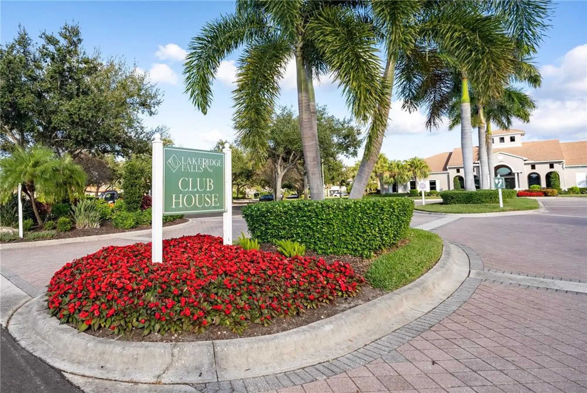 Property Slideshow image 30 of 40 | 4355 kariba lake ter, Sarasota, FL, 34243