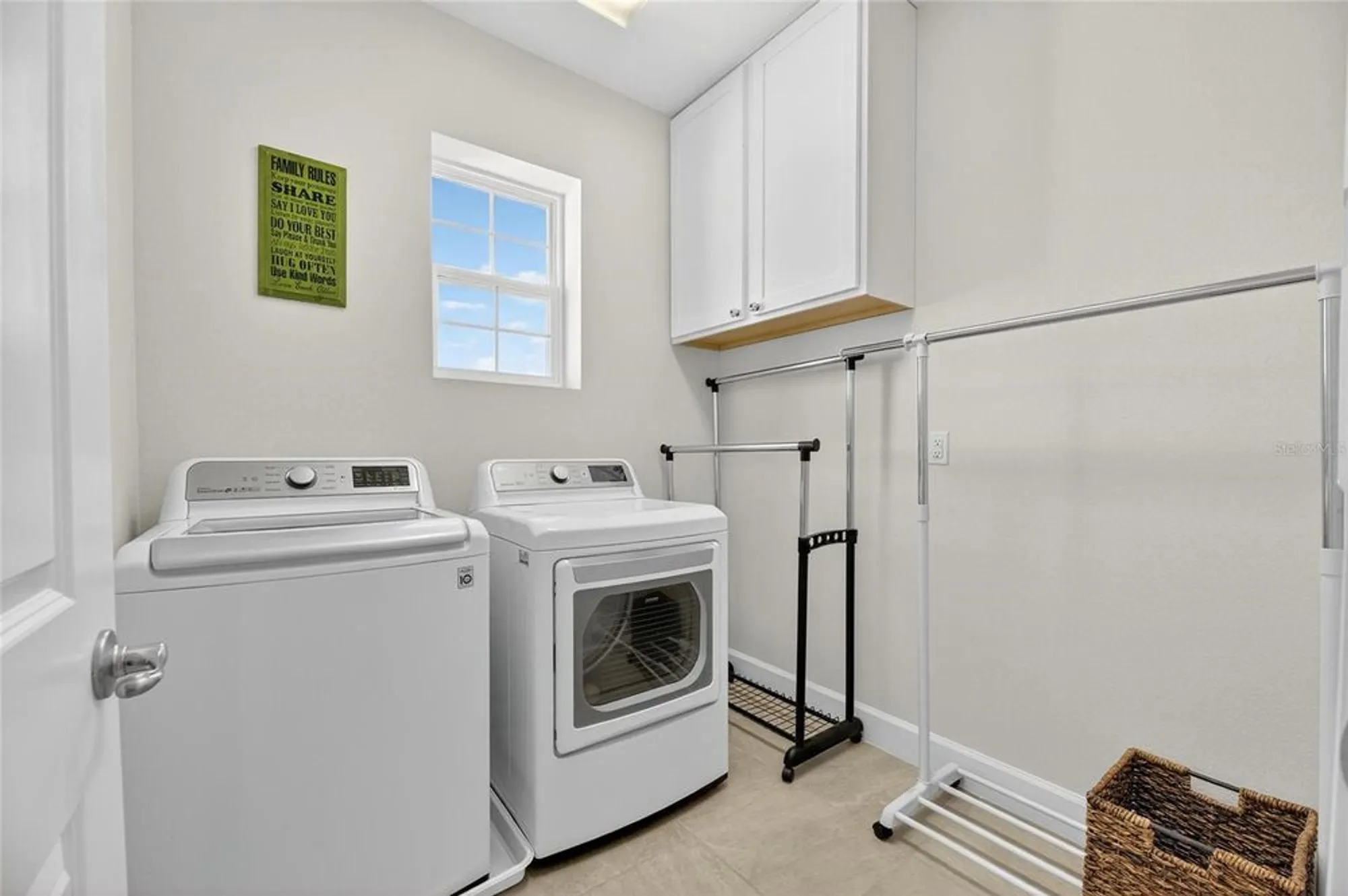 Property Slideshow image 45 of 91 | 324 blackrock ln, Apollo Beach, FL, 33572