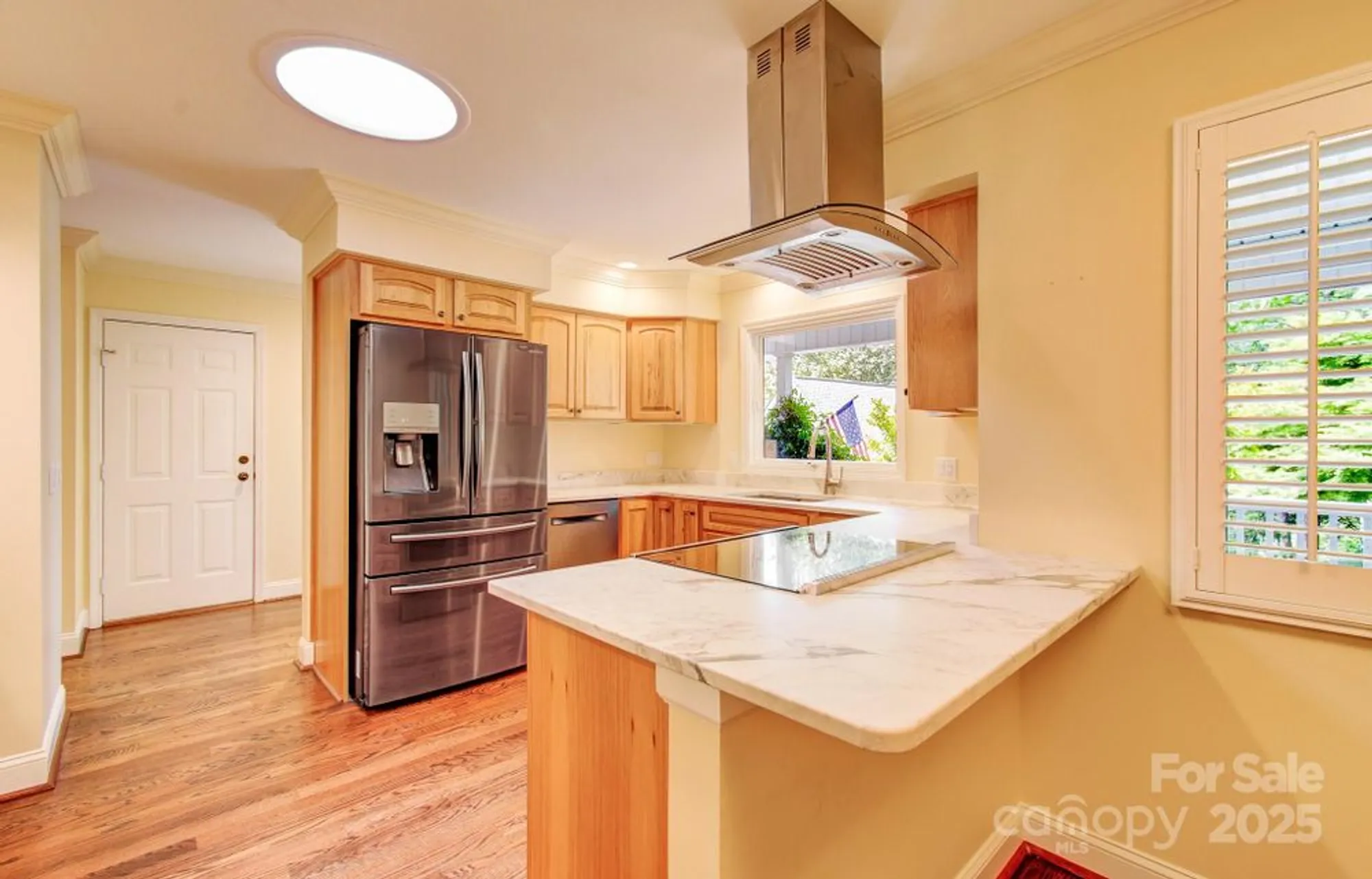 Property Slideshow image 6 of 38 | 305 e high point ln, Hendersonville, NC, 28791