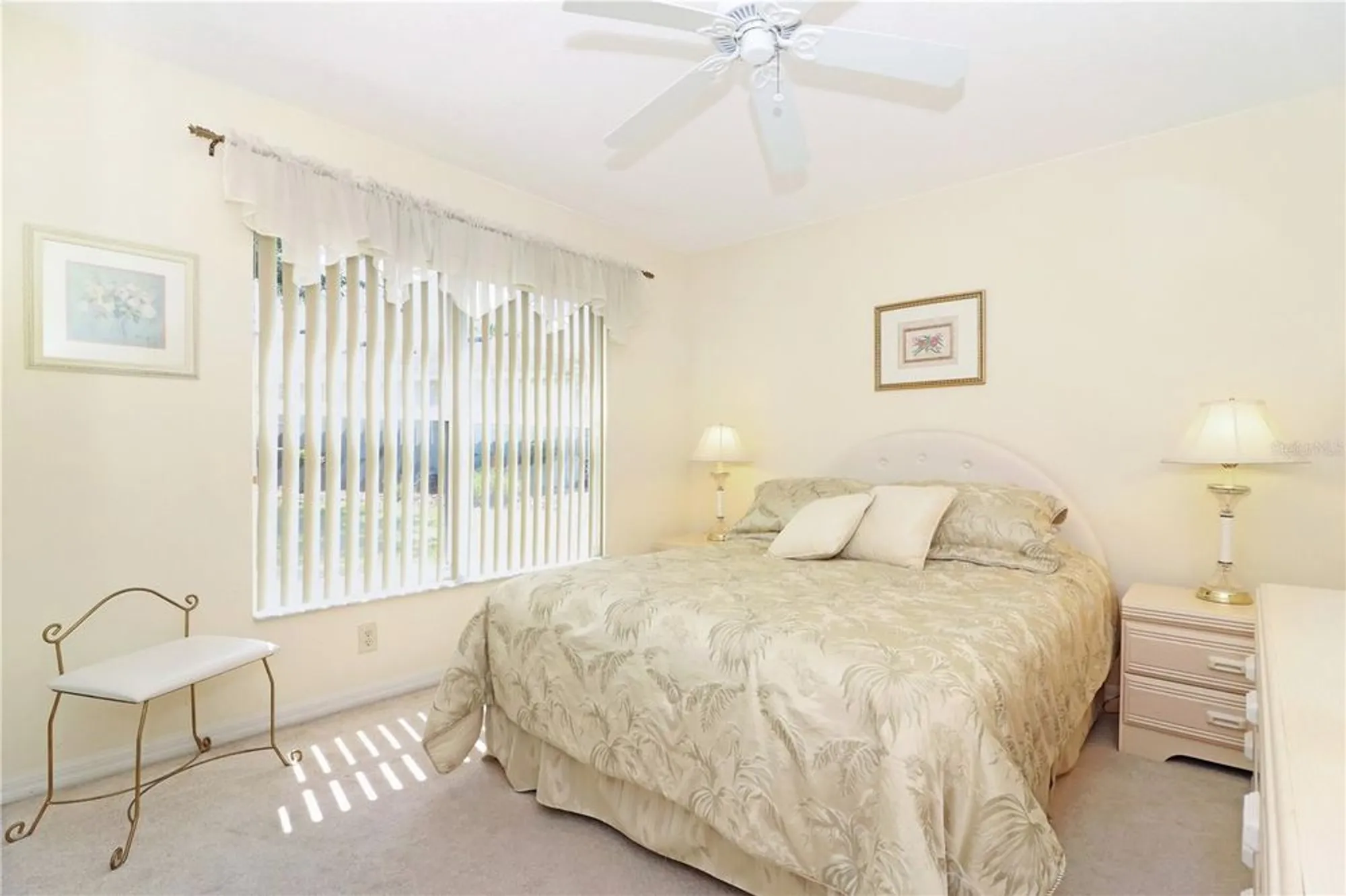 Property Slideshow image 20 of 49 | 20631 prince ranier pl, Leesburg, FL, 34748