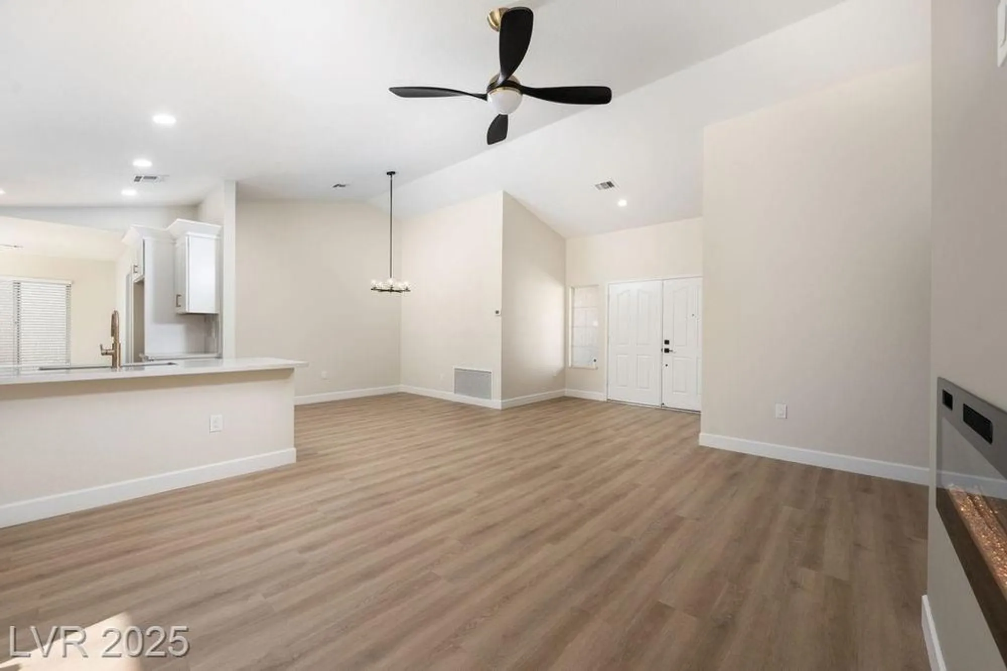 Property Slideshow image 5 of 31 | 8513 festival dr, Las Vegas, NV, 89134