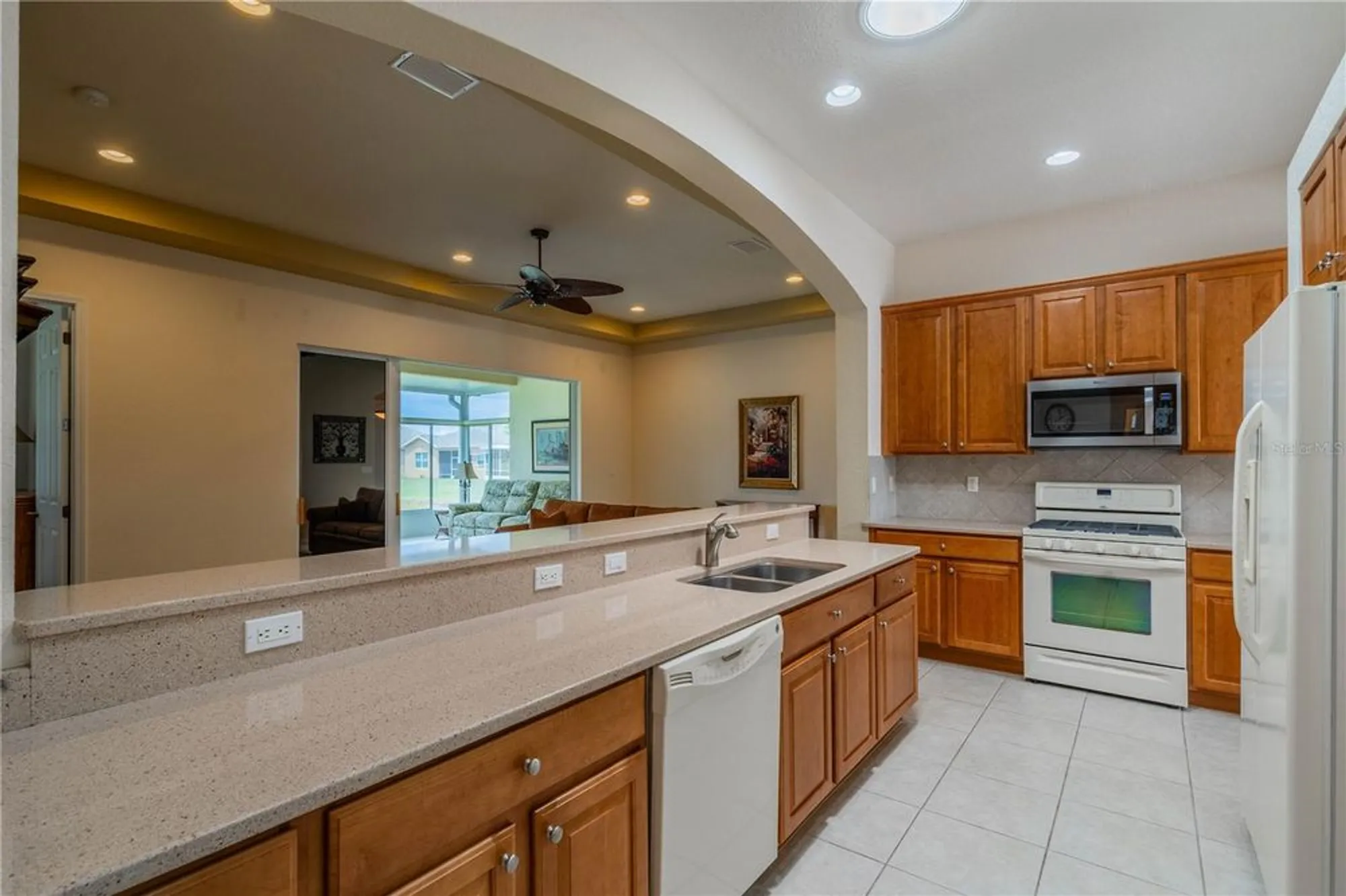 Property Slideshow image 12 of 42 | 2263 sifield greens way # 2263, Sun City Center, FL, 33573