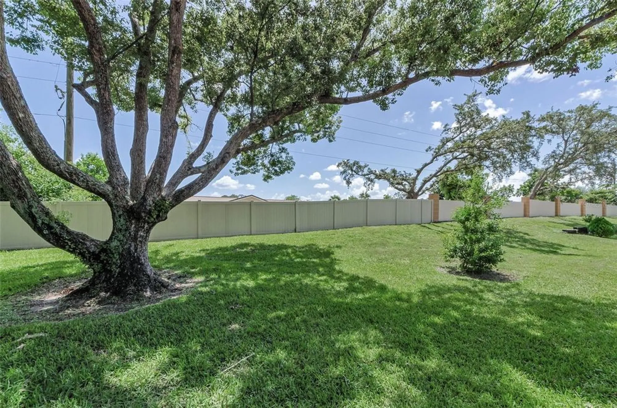 Property Slideshow image 33 of 41 | 11516 versailles ln, Port Richey, FL, 34668