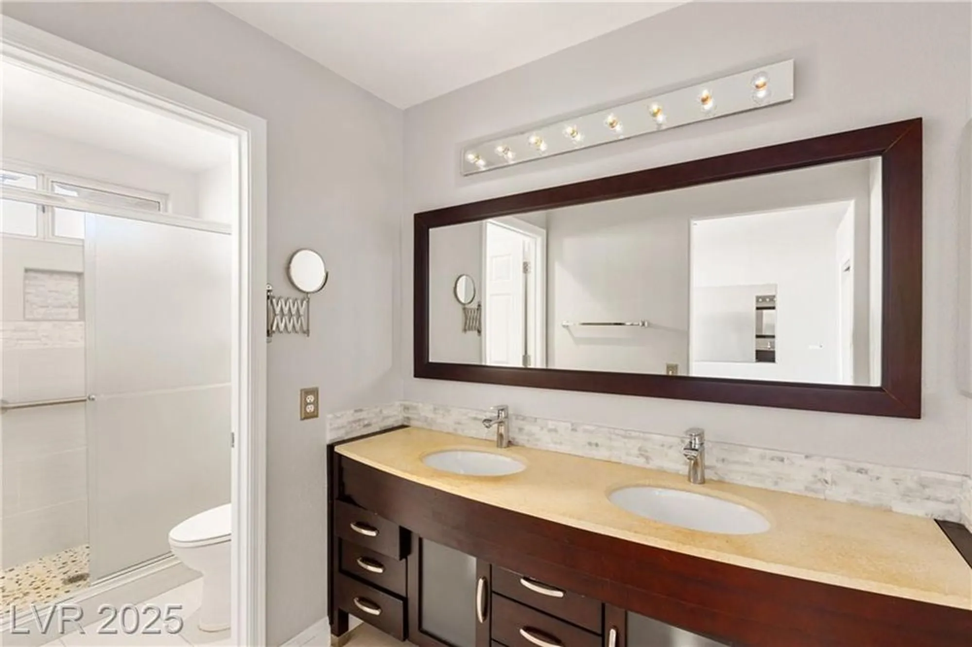 Property Slideshow image 20 of 27 | 10416 frostburg ln, Las Vegas, NV, 89134