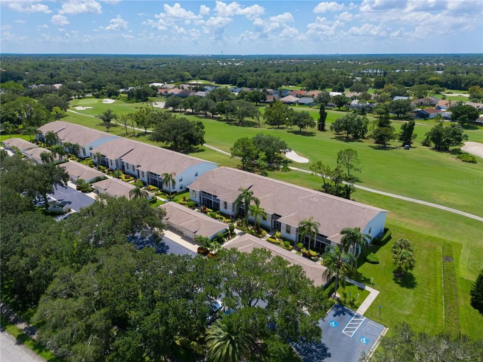 Property Slideshow image 29 of 70 | 6904 drewrys blf apt 803, Bradenton, FL, 34203