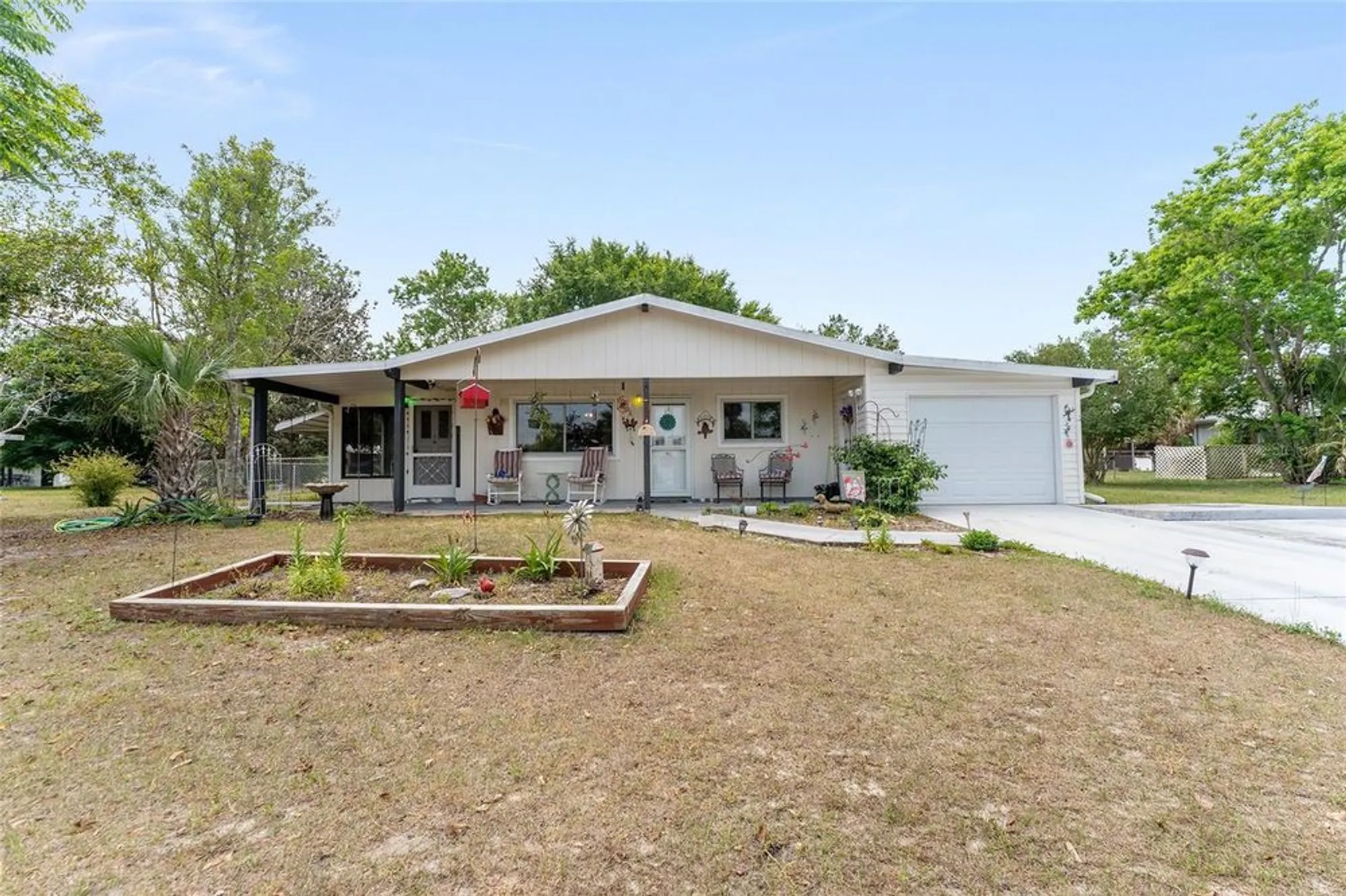 Property Slideshow image 3 of 42 | 9940 sw 103rd pl, Ocala, FL, 34481