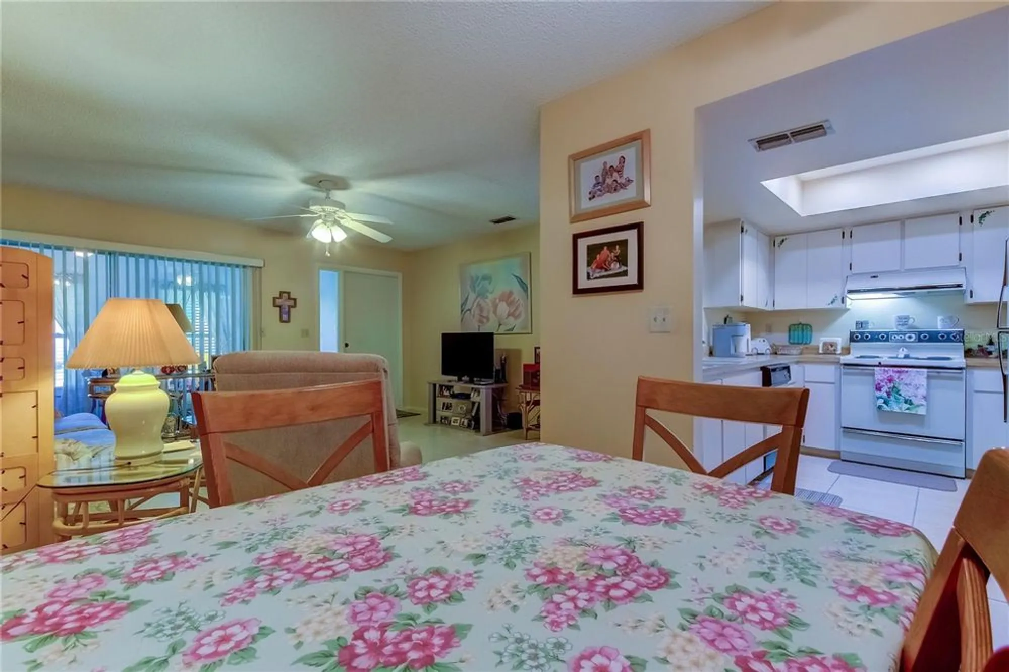 Property Slideshow image 24 of 44 | 3283 hilary cir 2c, Palm Harbor, FL, 34684