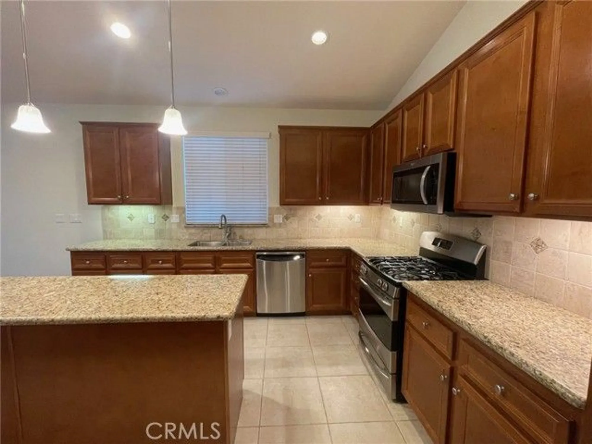 Property Slideshow image 10 of 56 | 7816 rawls dr, Hemet, CA, 92545