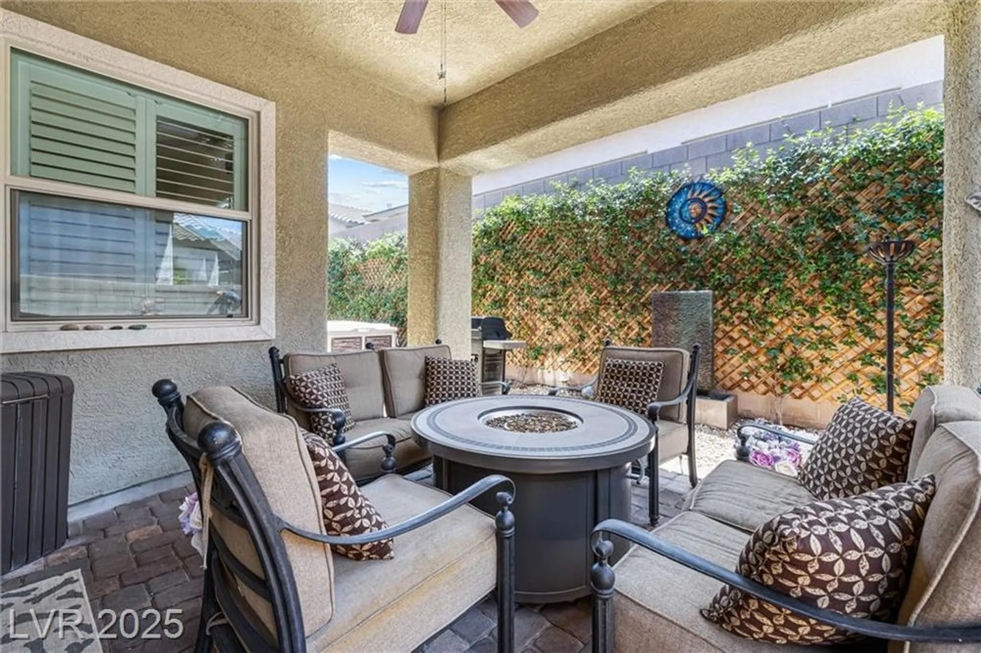 Property Slideshow image 40 of 50 | 417 honeybrush ave, Henderson, NV, 89011