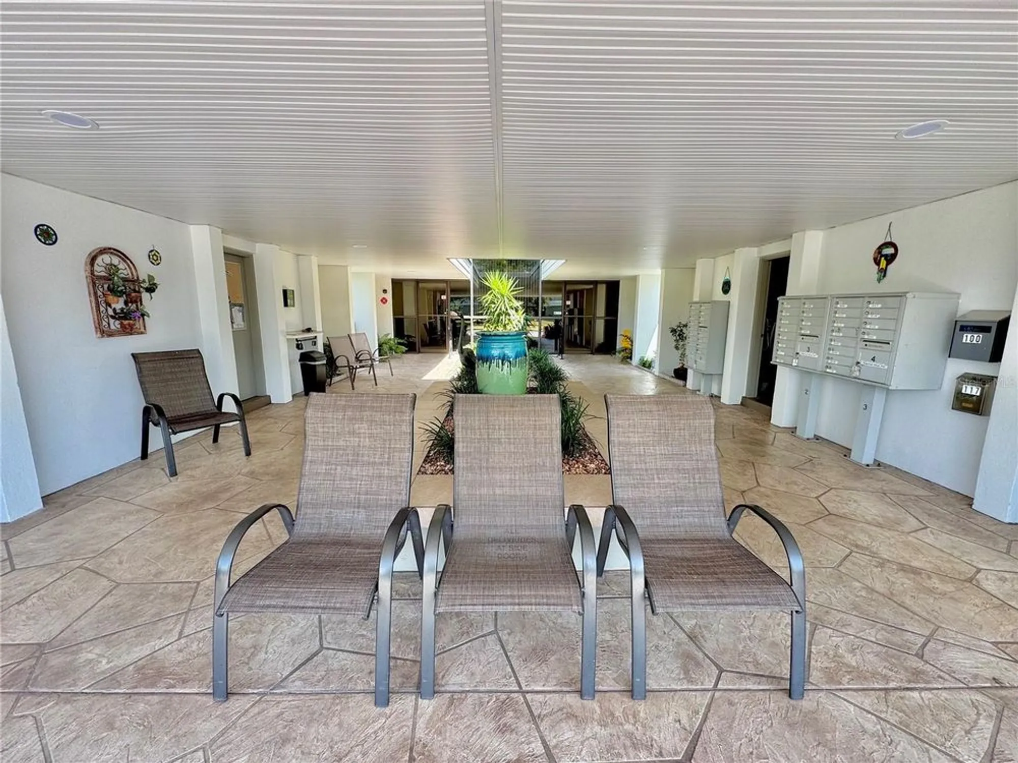 Property Slideshow image 15 of 32 | 21300 brinson ave 112, Port Charlotte, FL, 33952