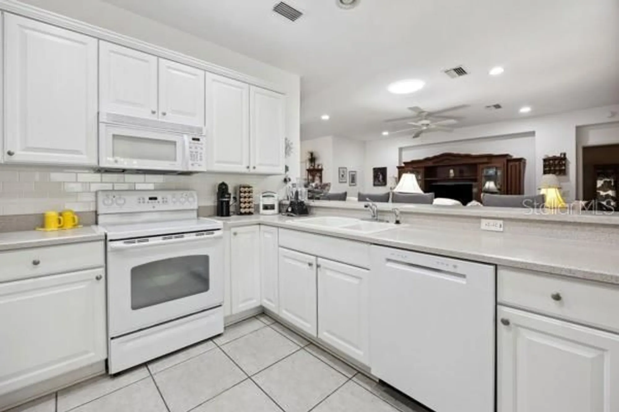 Property Slideshow image 14 of 34 | 11728 se 91st cir, Summerfield, FL, 34491