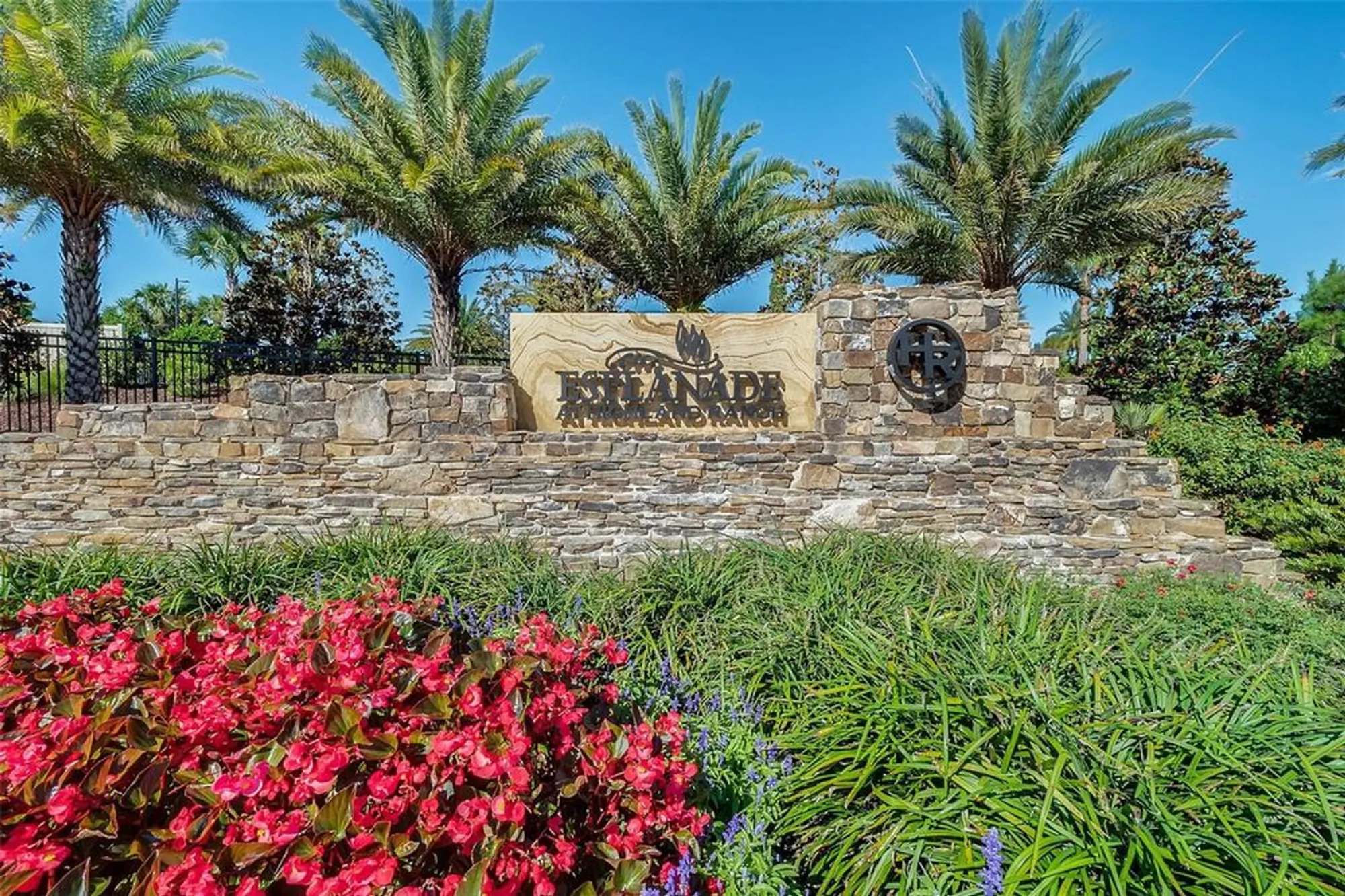 Property Slideshow image 38 of 67 | 2602 stargrass cir, Clermont, FL, 34715