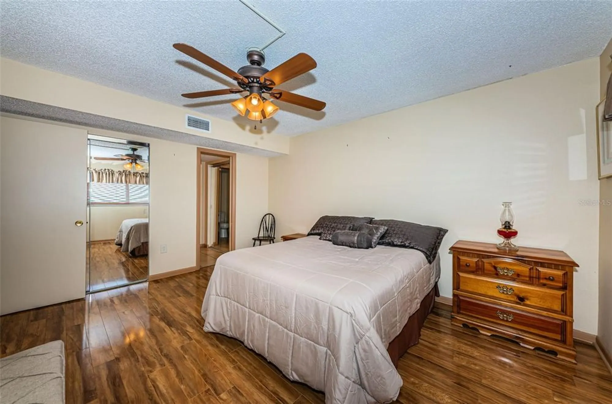 Property Slideshow image 28 of 82 | 6020 shore blvd 1009, Gulfport, FL, 33707