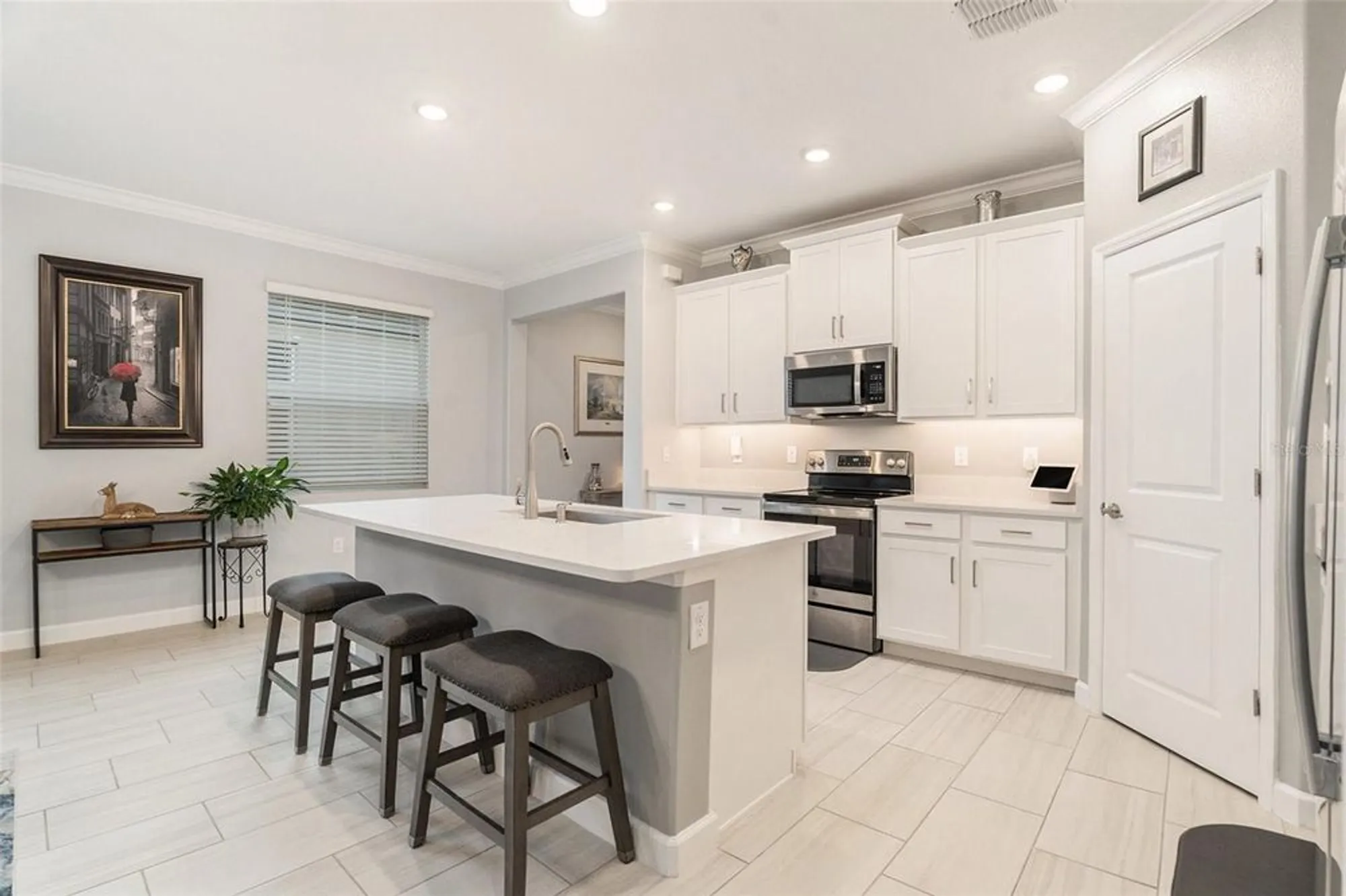 Property Slideshow image 11 of 39 | 16816 shell bay dr, Land O Lakes, FL, 34638