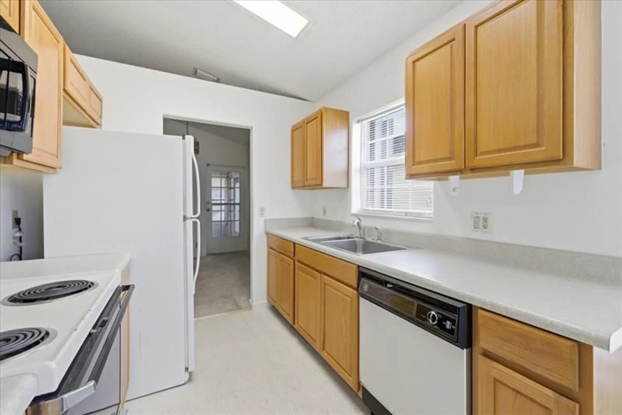 Property Slideshow image 11 of 27 | 7921 mansfield hollow rd, Delray Beach, FL, 33446