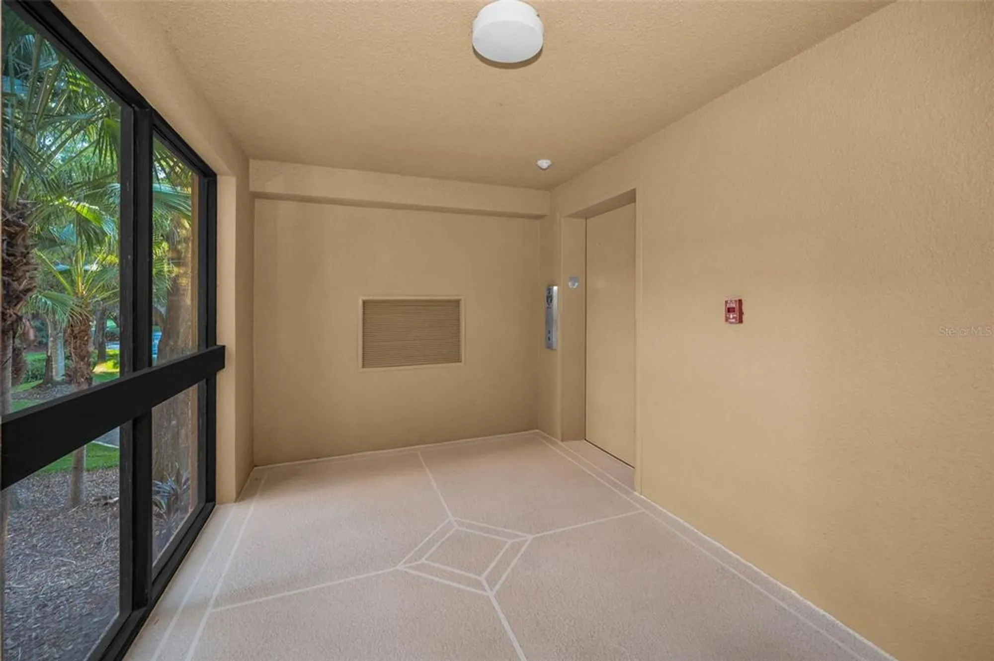 Property Slideshow image 13 of 85 | 3062 eastland blvd 105, Clearwater, FL, 33761