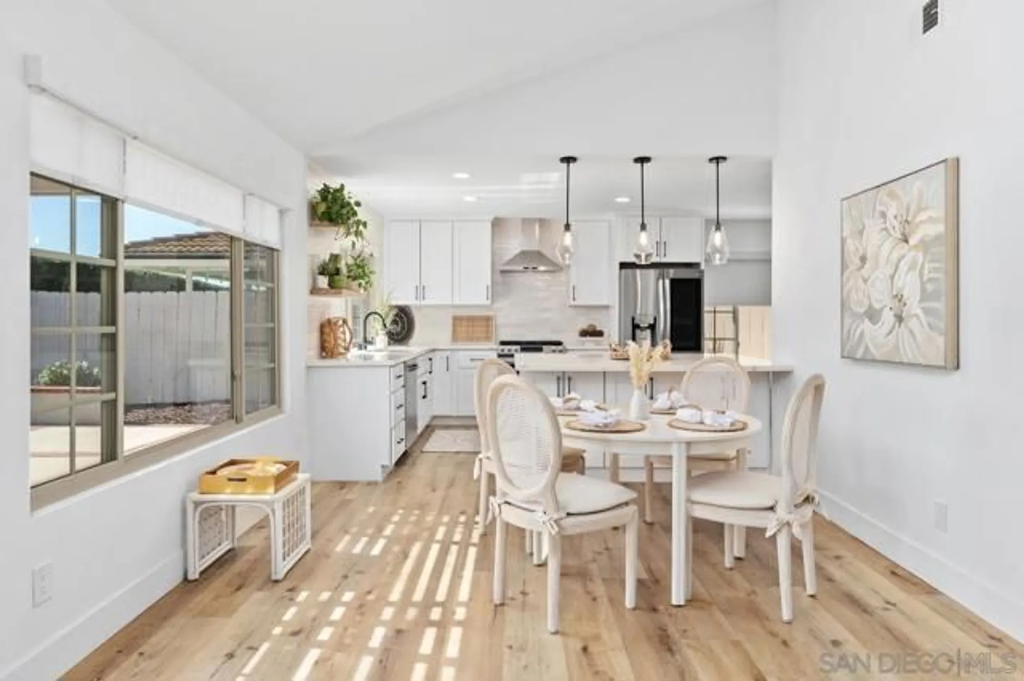 Property Slideshow image 15 of 48 | 12687 senda acantilada, San Diego, CA, 92128