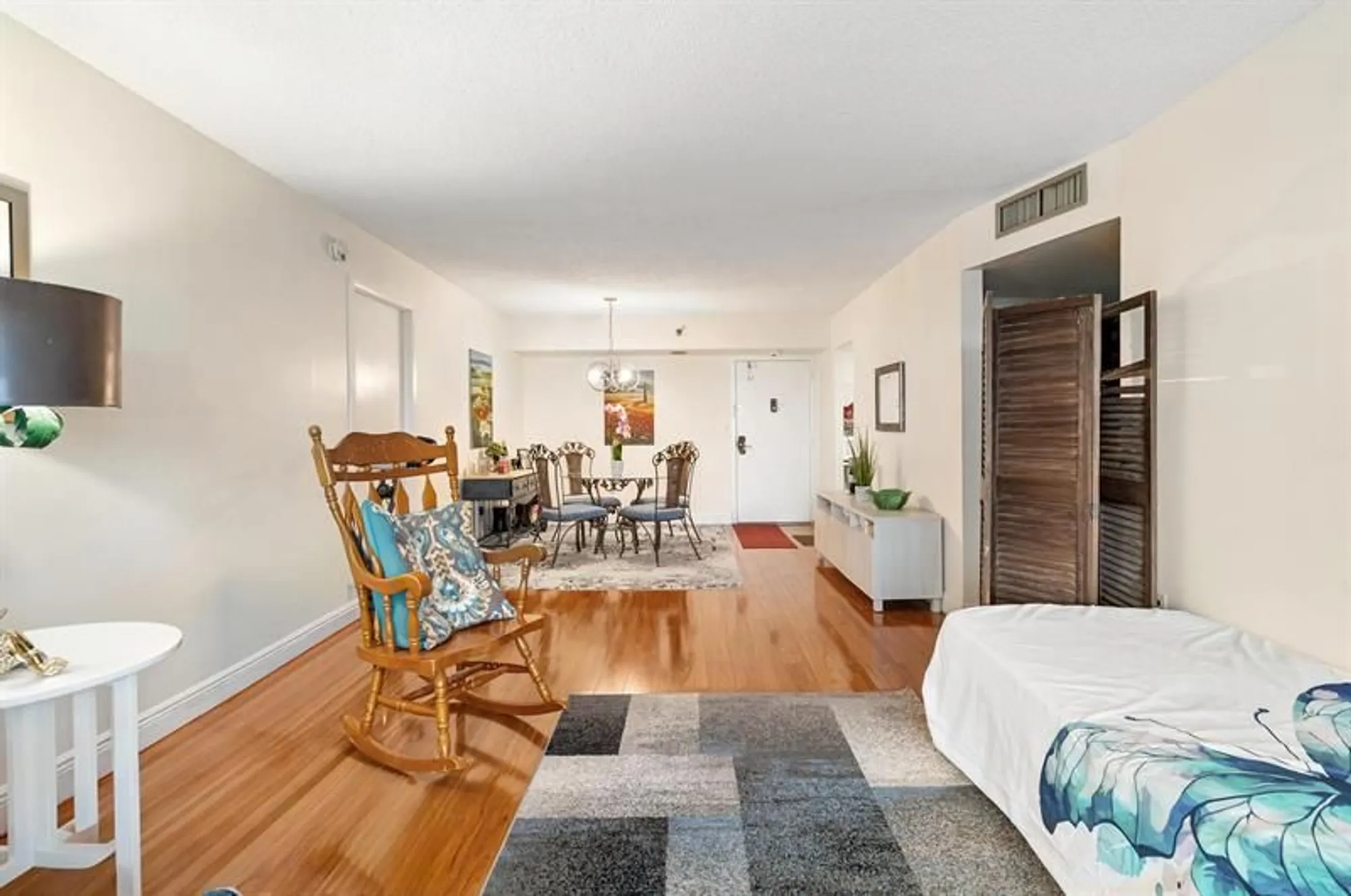 Property Slideshow image 15 of 19 | 1200 saint charles pl ph 21, Pembroke Pines, FL, 33026