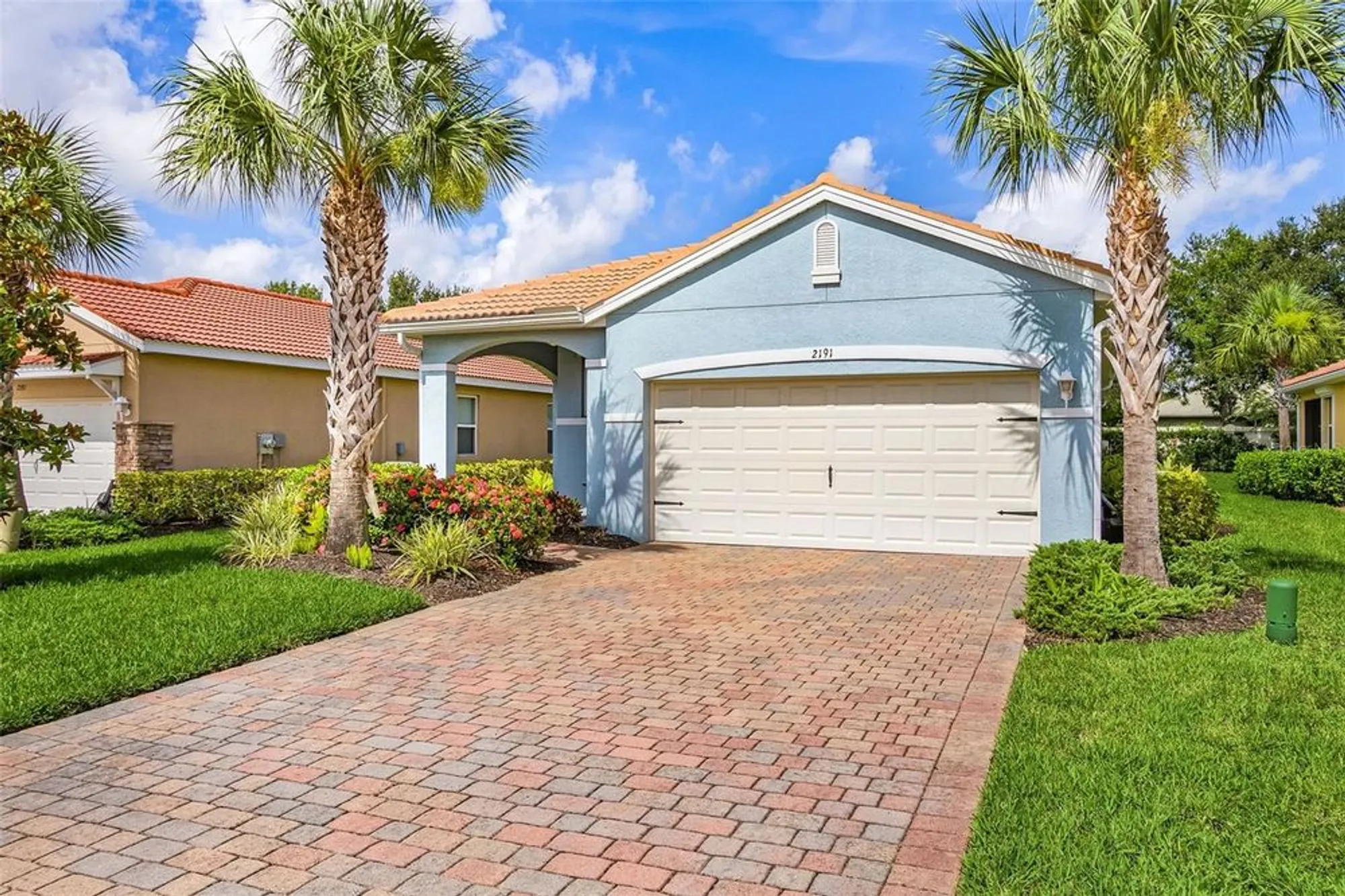 Property Slideshow image 2 of 28 | 2191 summersweet dr, Alva, FL, 33920